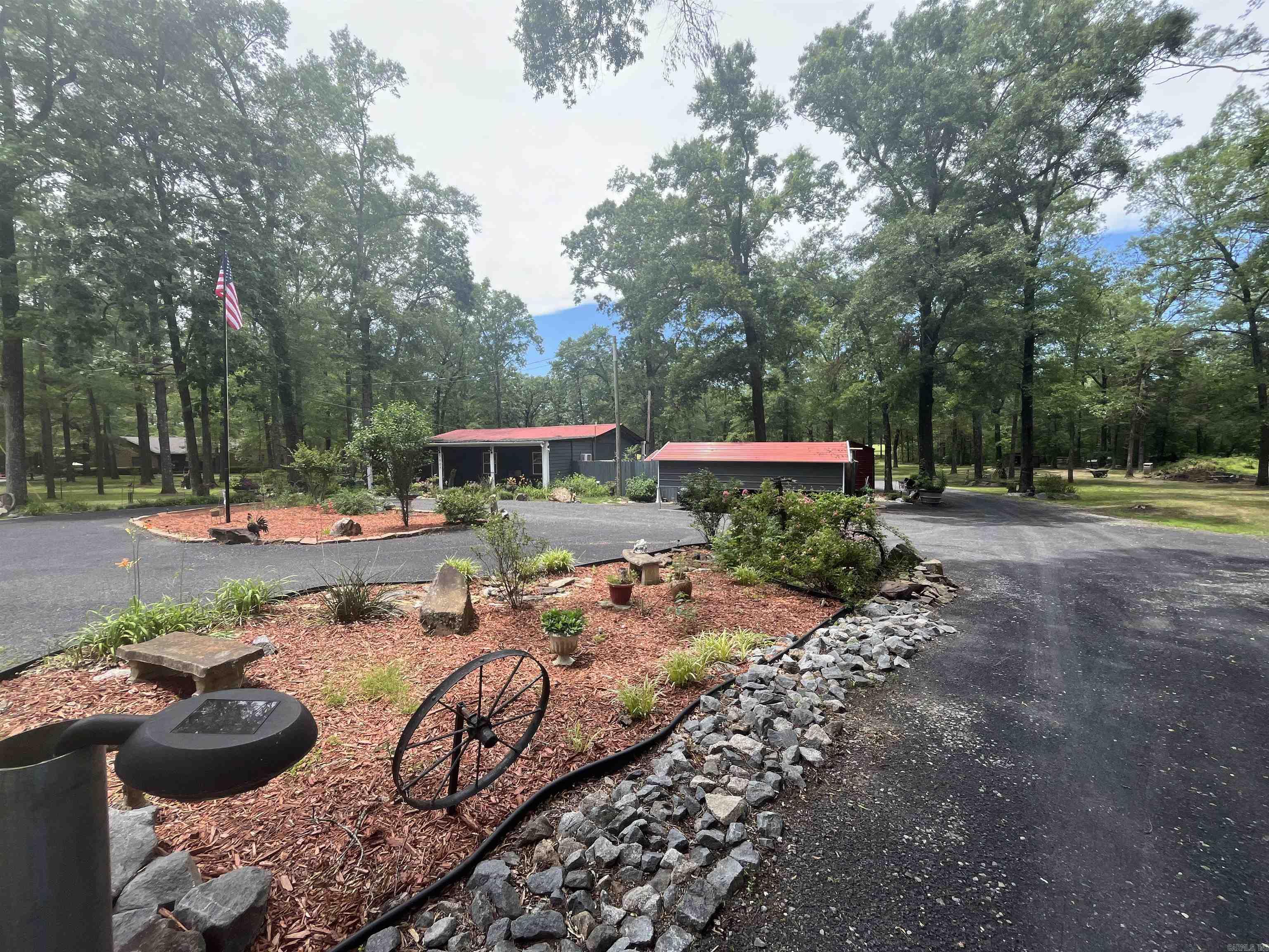 5617 5607 5611  Driskill  Cabot, AR