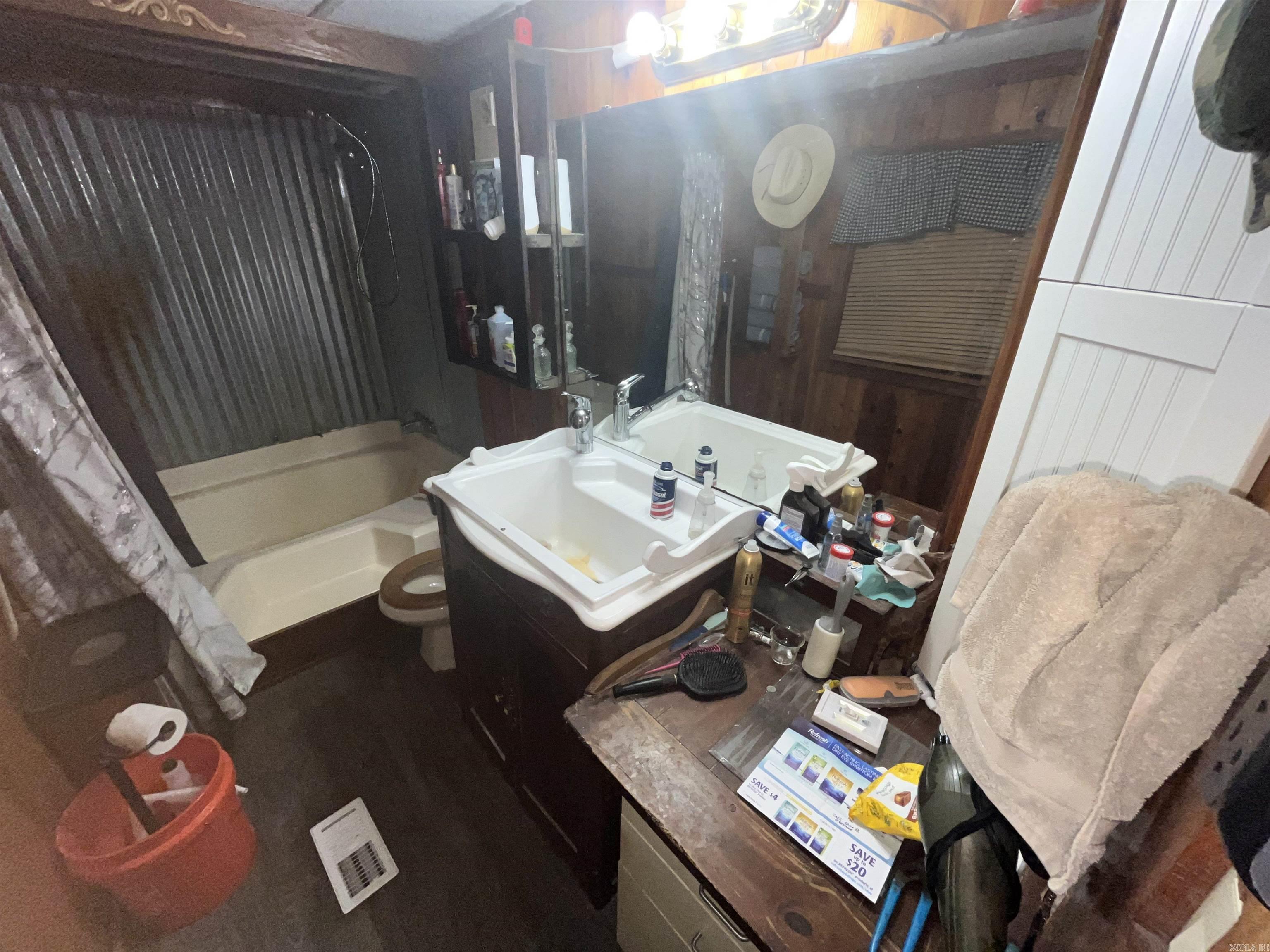 5617 5607 5611  Driskill  Cabot, AR