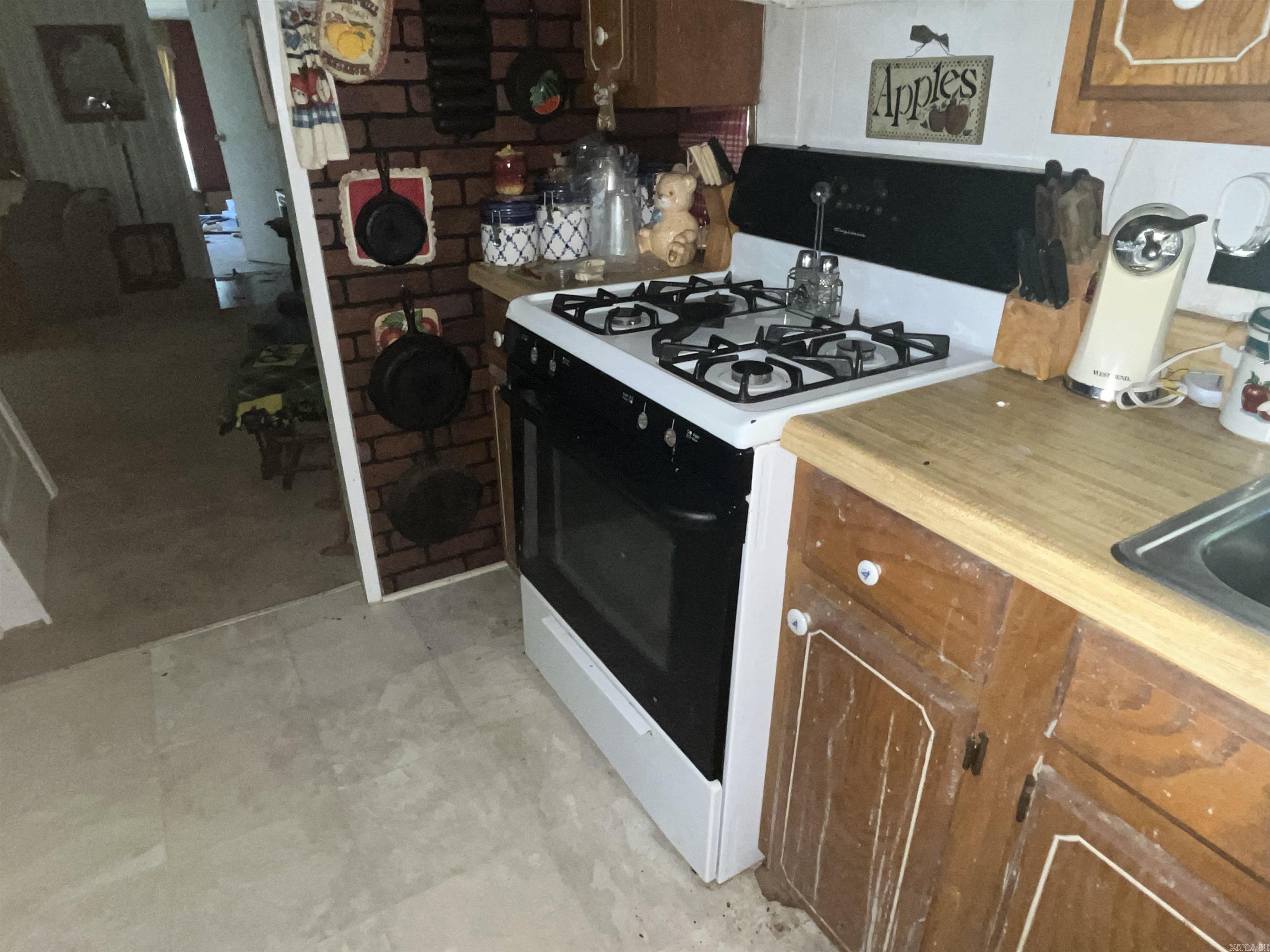 5617 5607 5611  Driskill  Cabot, AR