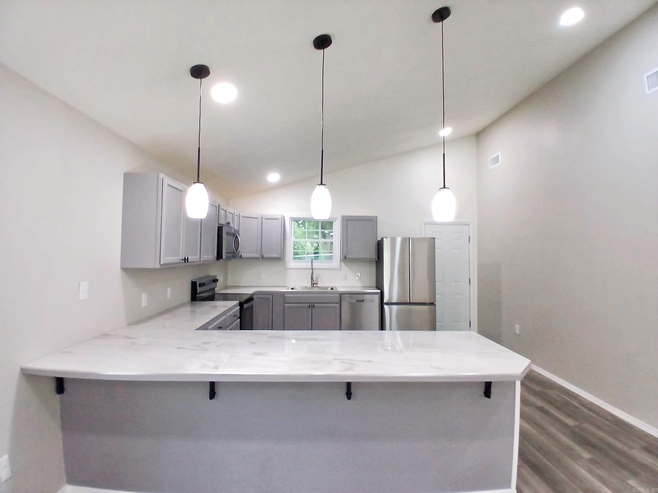 404  Gaines  Hot Springs, AR