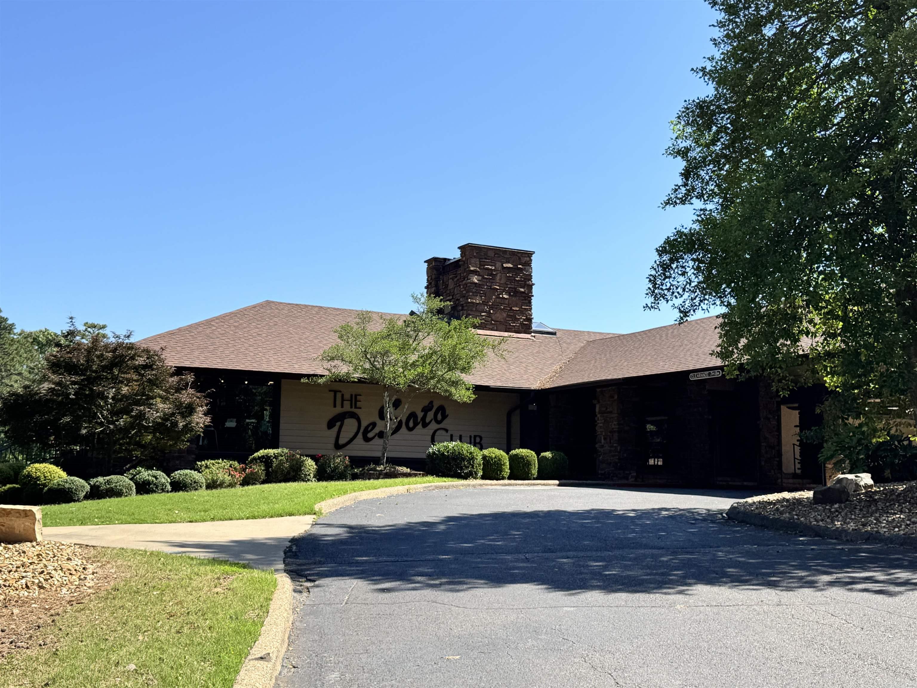 10  Balenciaga  Hot Springs Village, AR