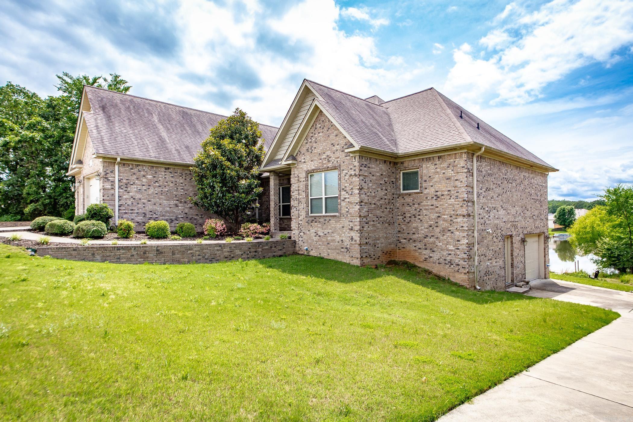 1475  Greystone  Cabot, AR