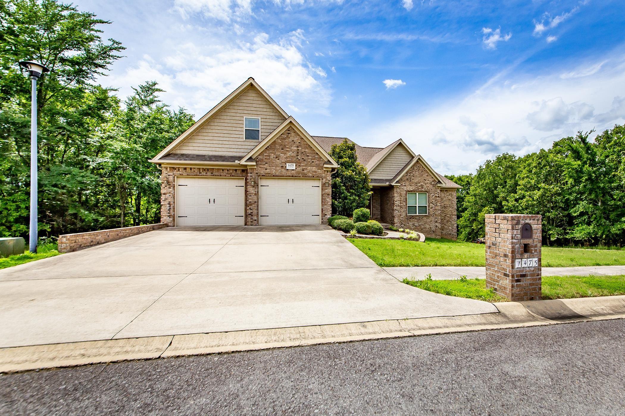 1475  Greystone  Cabot, AR