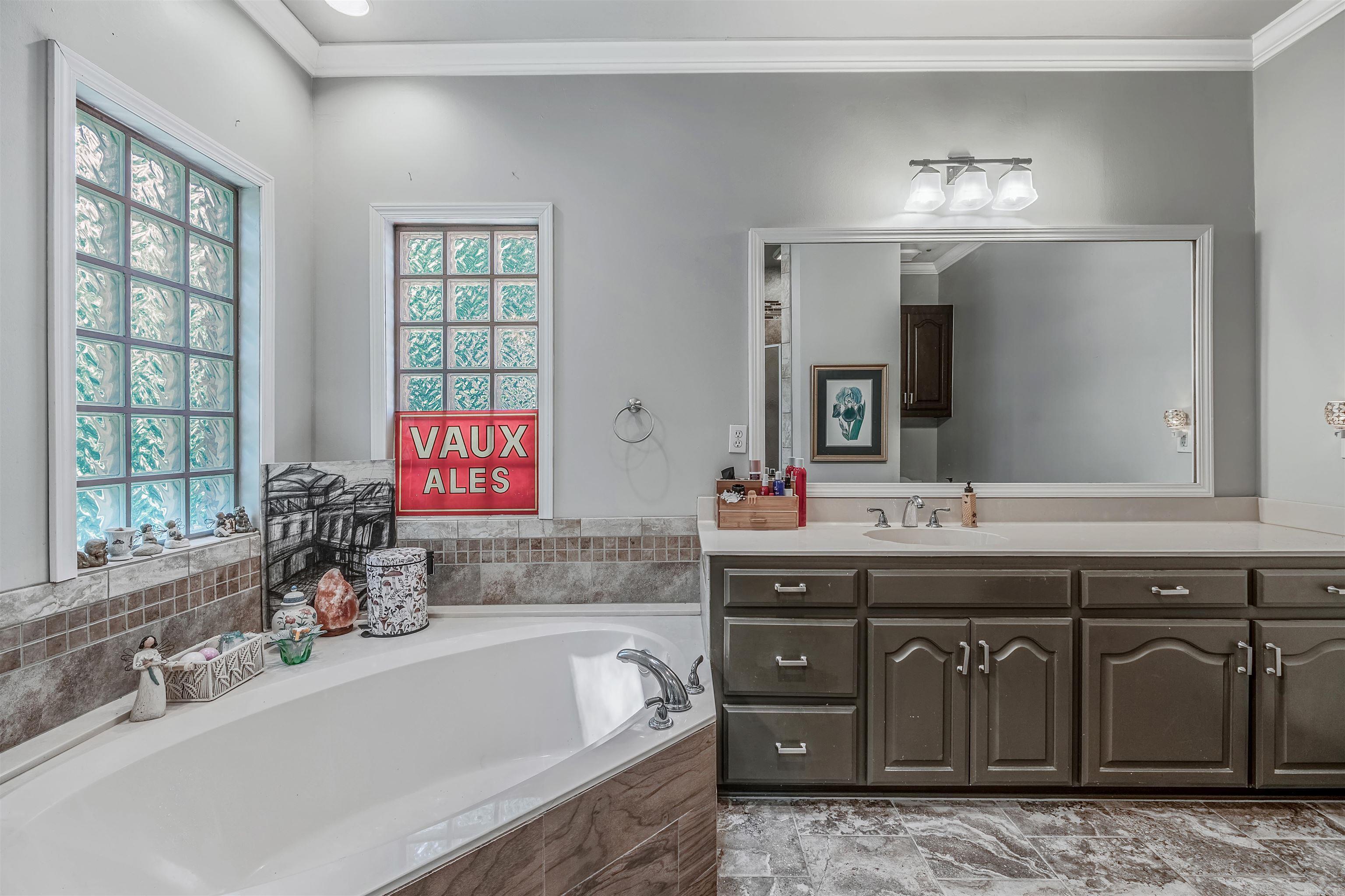 13701  Pleasant Forest  Little Rock, AR