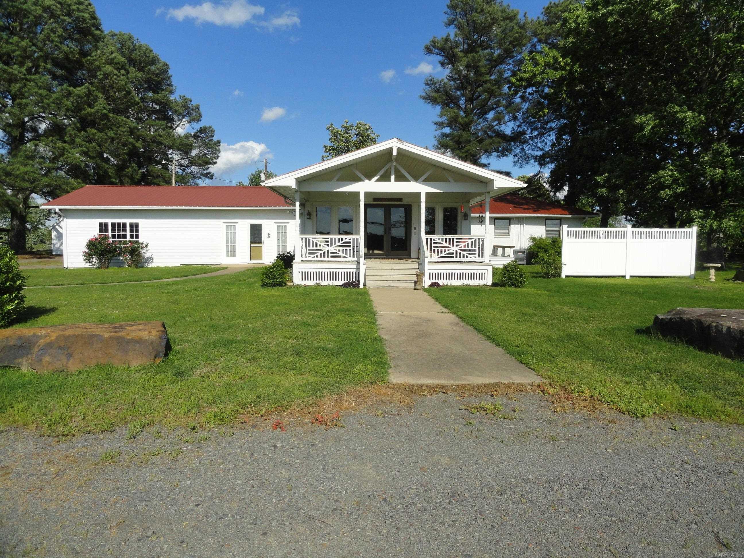 18  Hwy 124  Damascus, AR