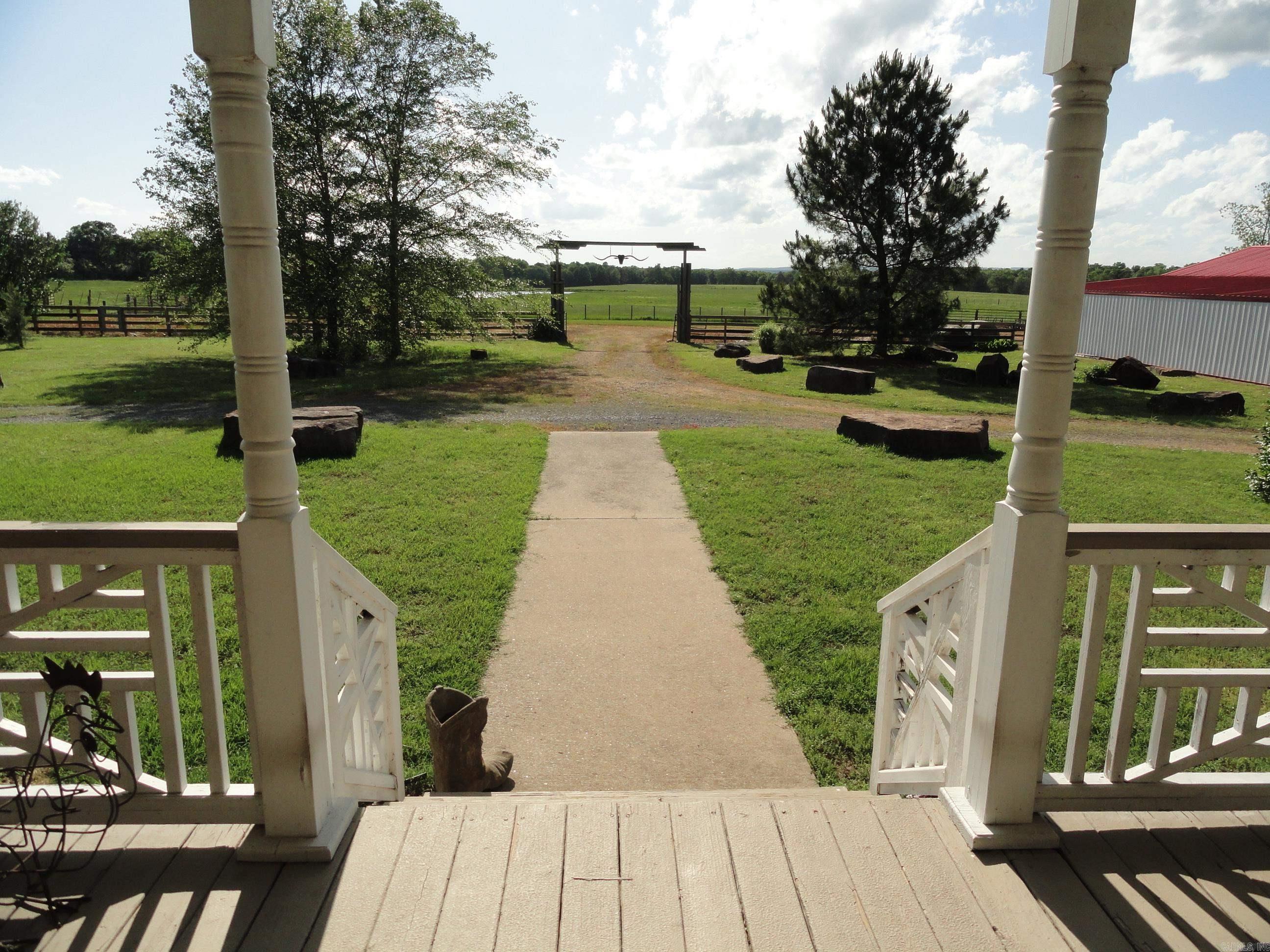 18  Hwy 124  Damascus, AR