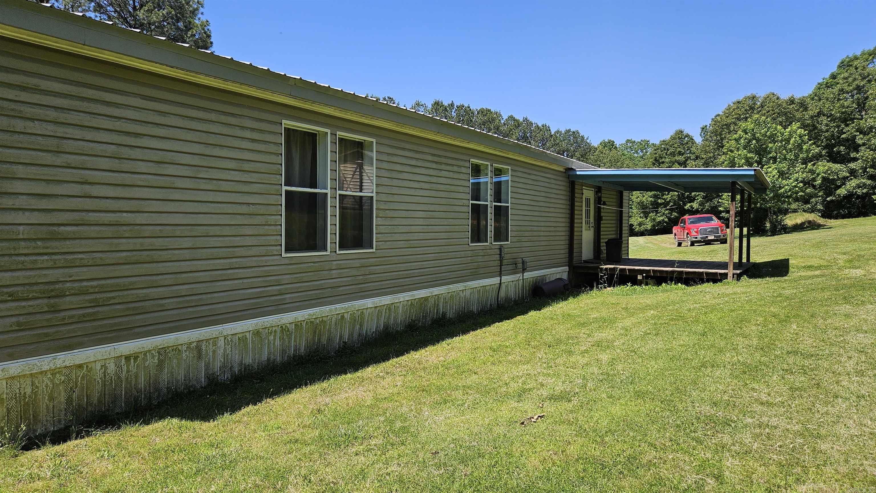 28 County Road 441  Corning, AR
