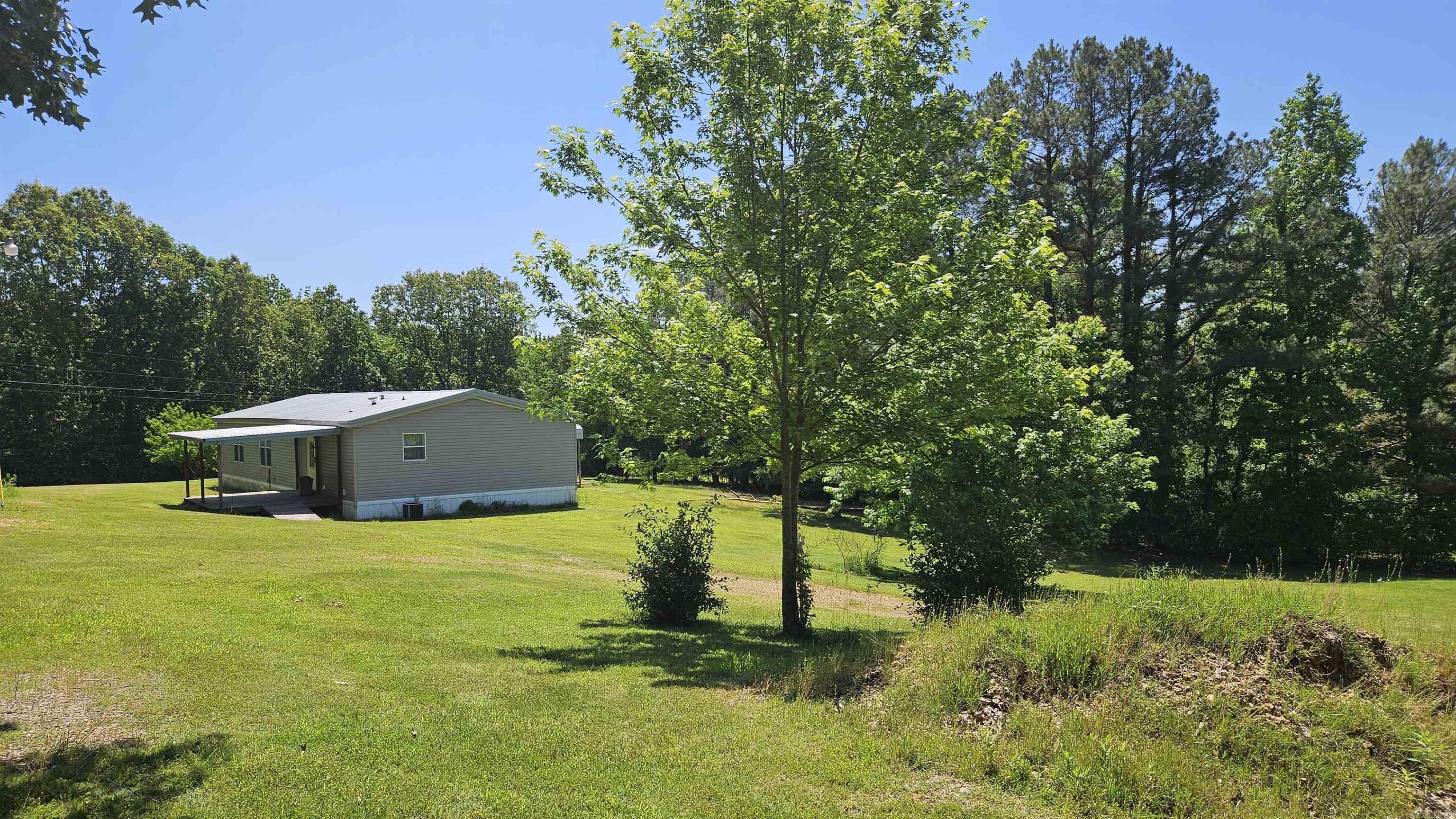 28 County Road 441  Corning, AR