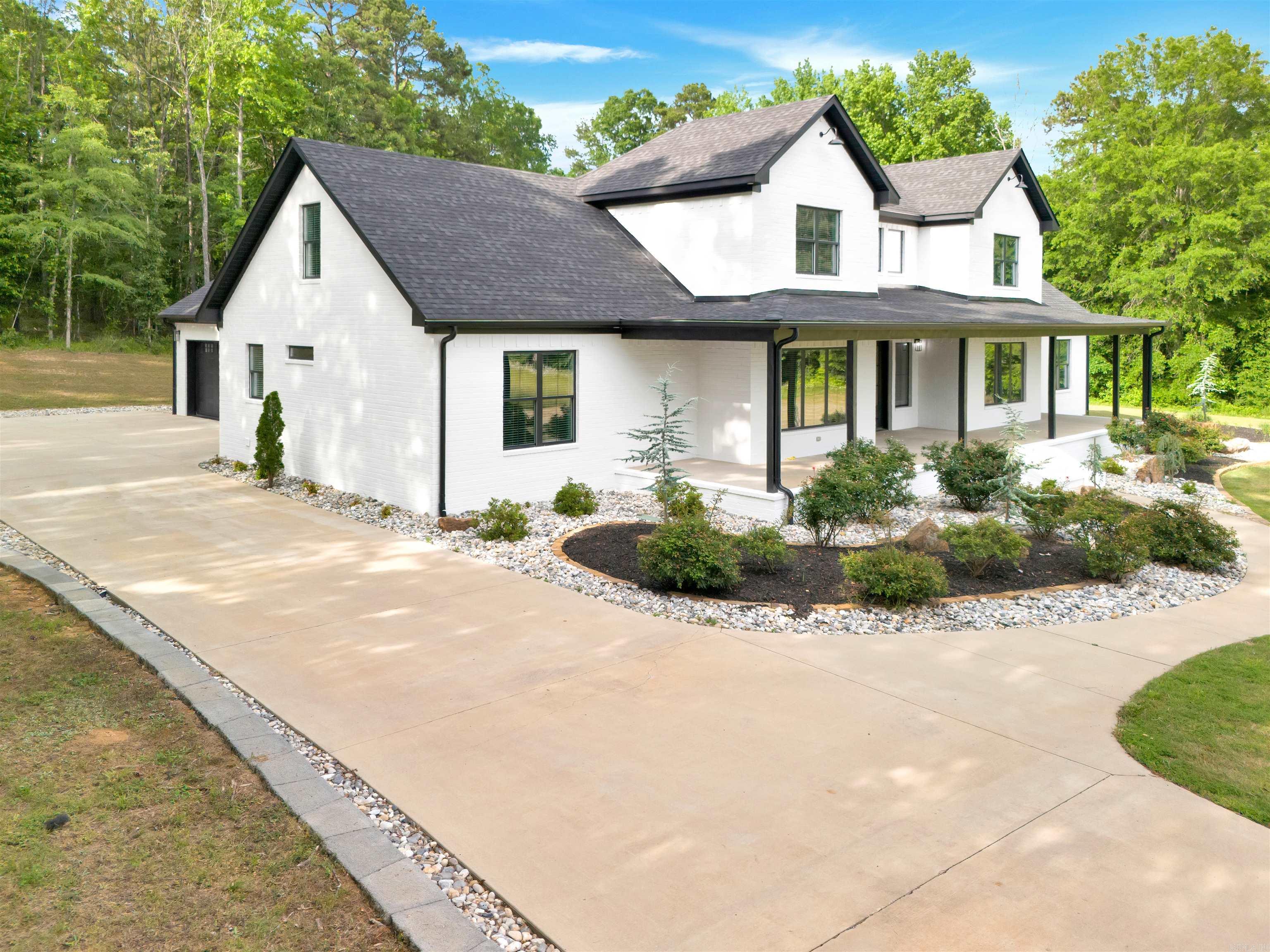 19300  Lake Winona  Paron, AR