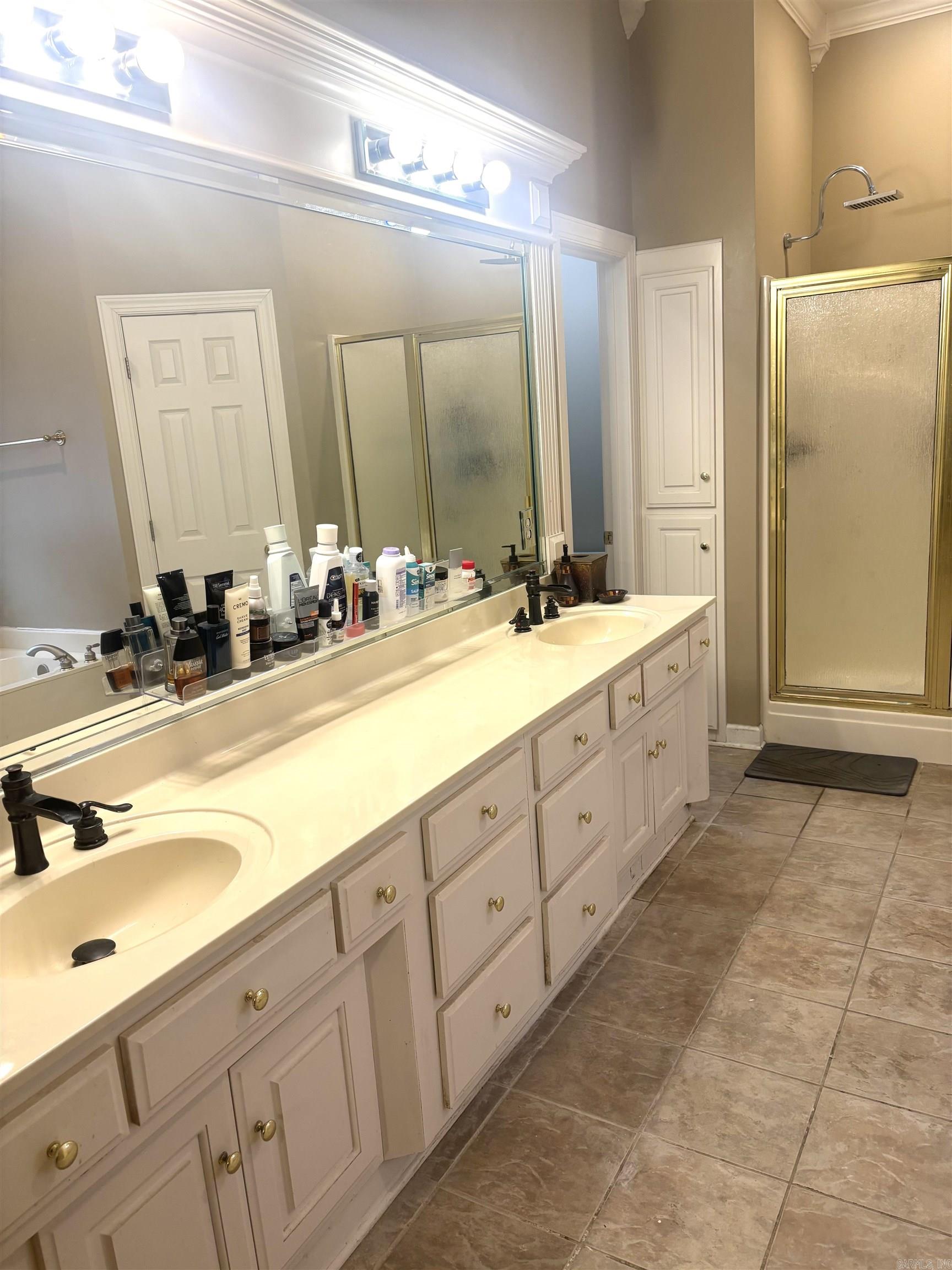 136  Nemours Ct  Maumelle, AR