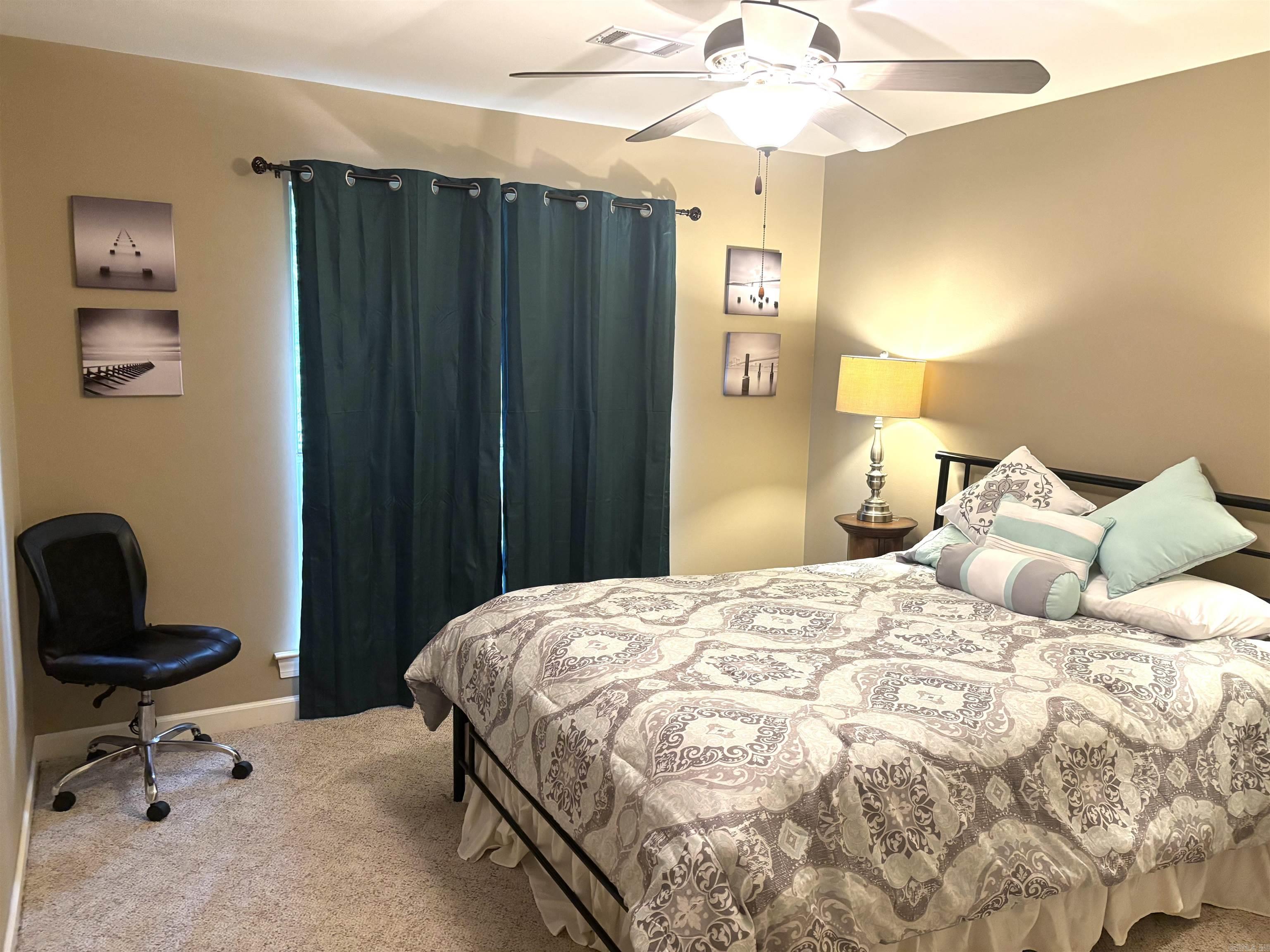 136  Nemours Ct  Maumelle, AR