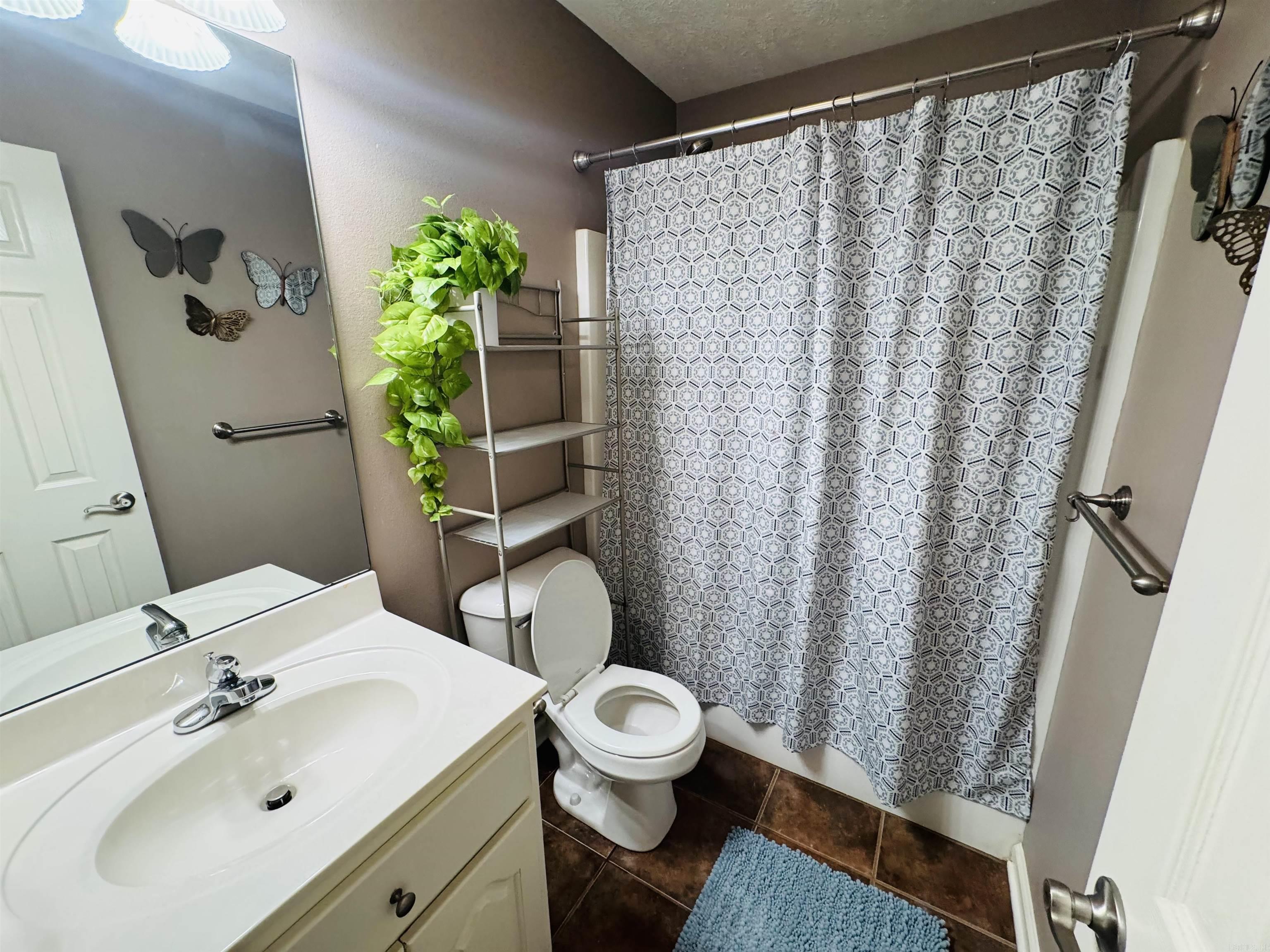 112  seminole  Austin, AR