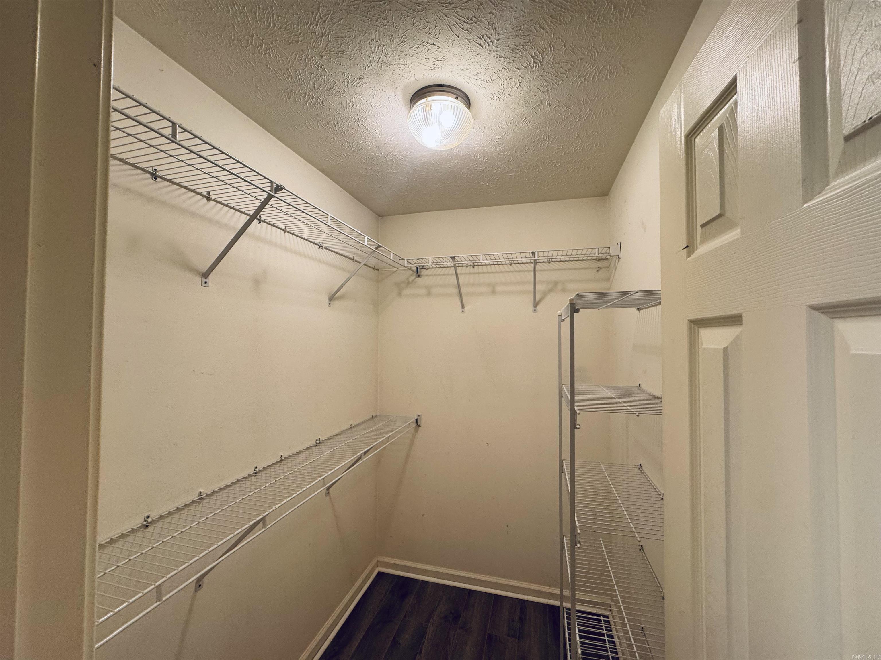 112  seminole  Austin, AR