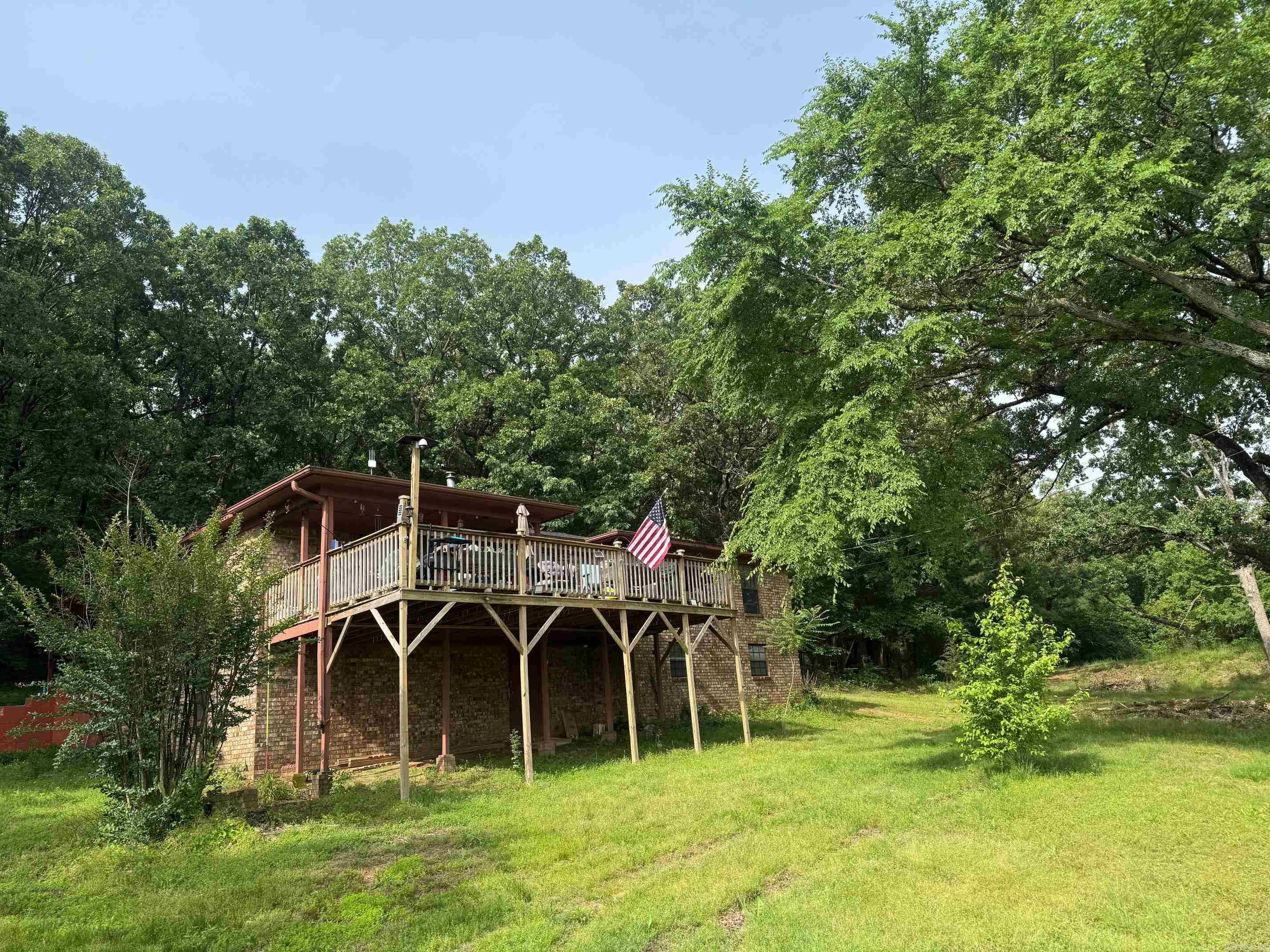 2242  County Road 3350  Clarksville, AR