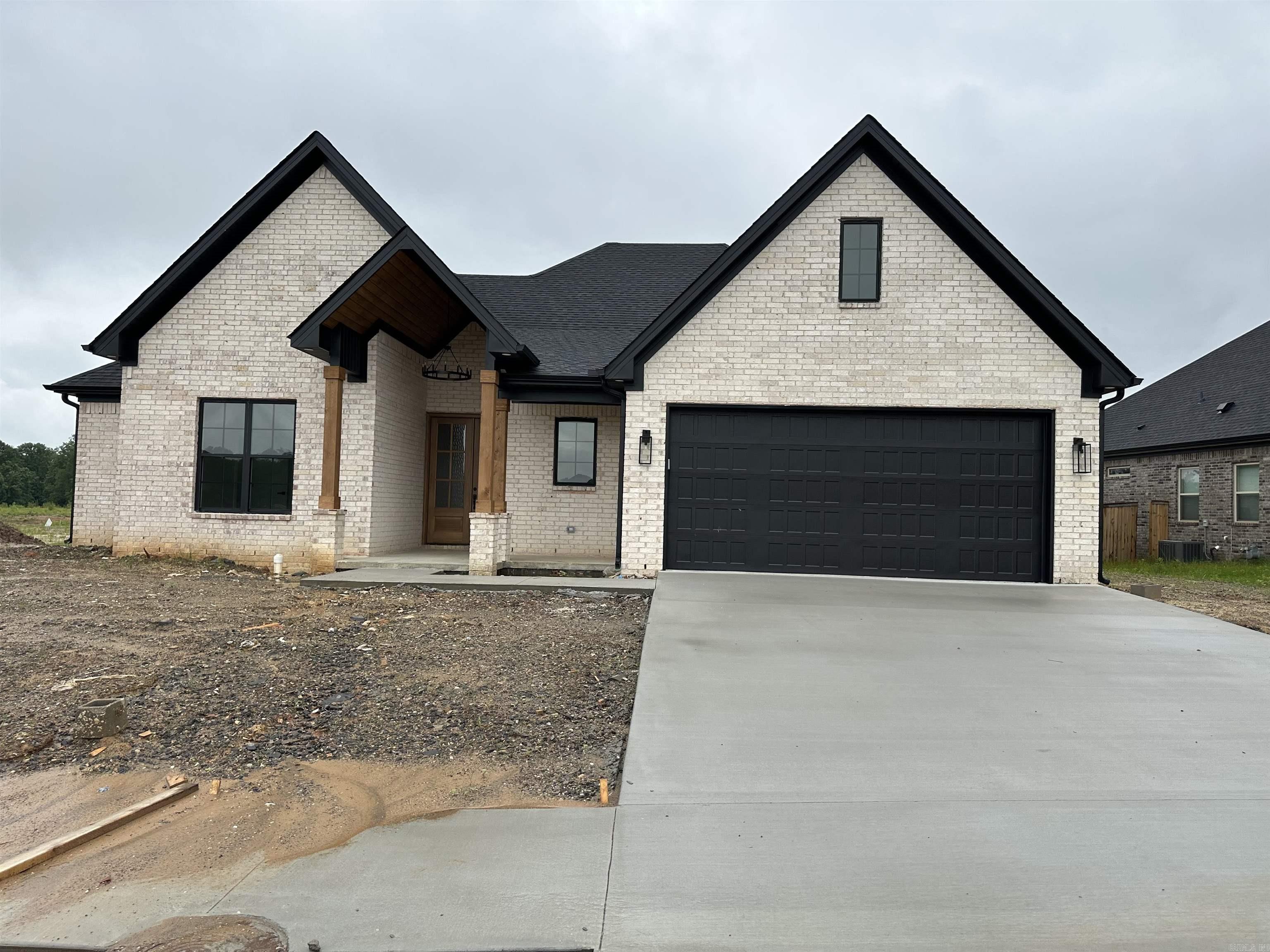 117  Corniche Lane  Maumelle, AR