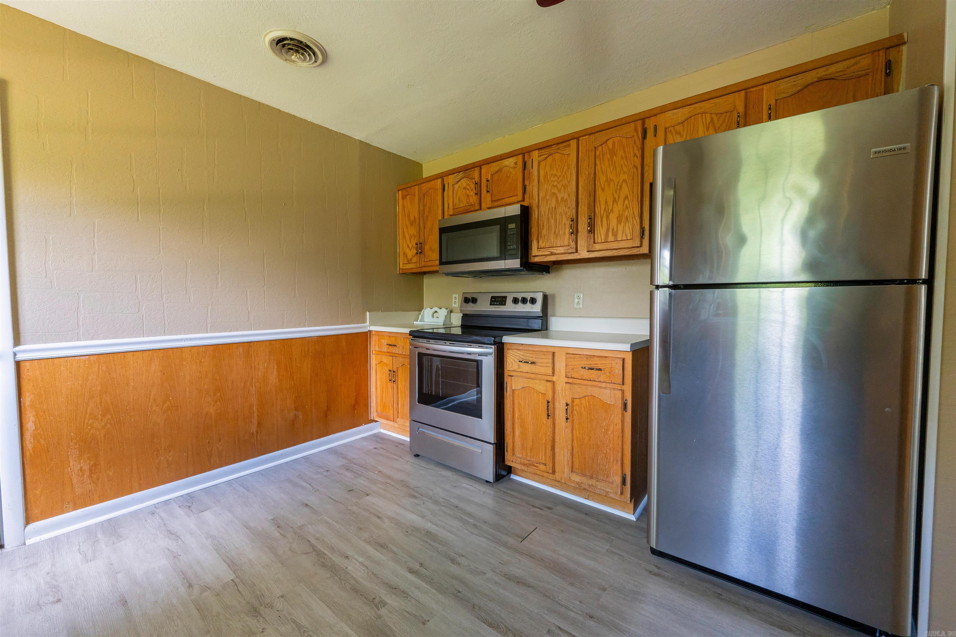 89  Wish St.  Pleasant Plains, AR
