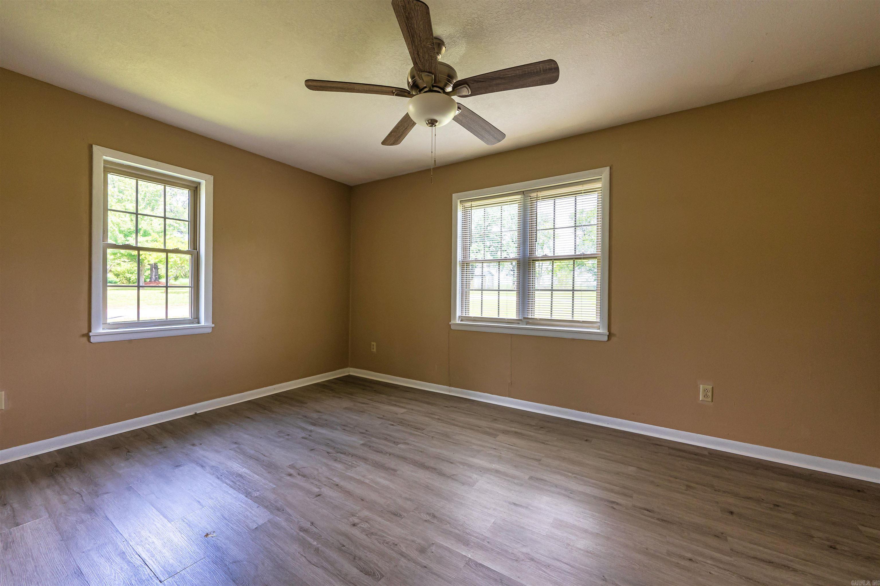 89  Wish St.  Pleasant Plains, AR