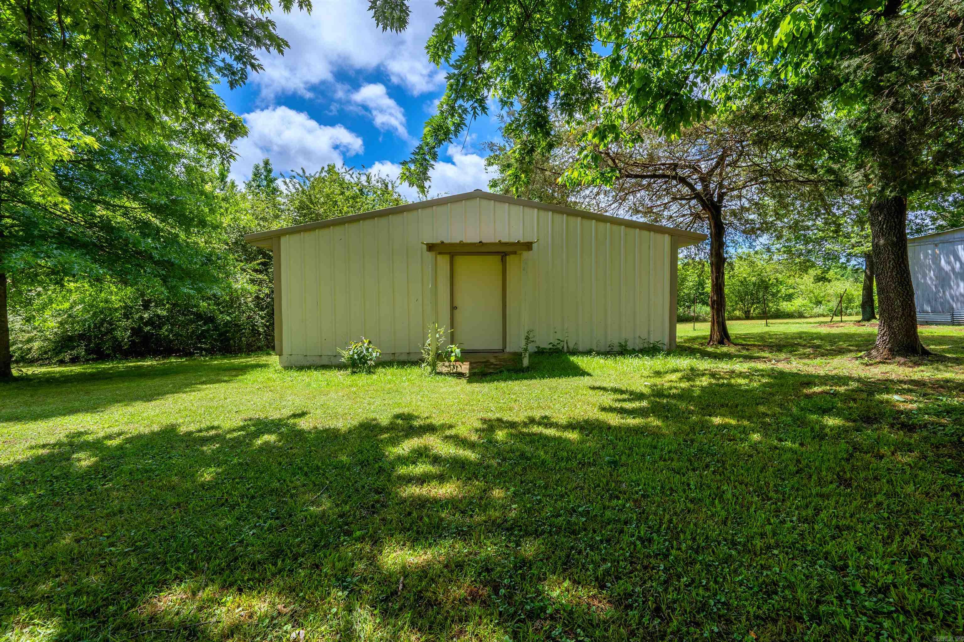 89  Wish St.  Pleasant Plains, AR