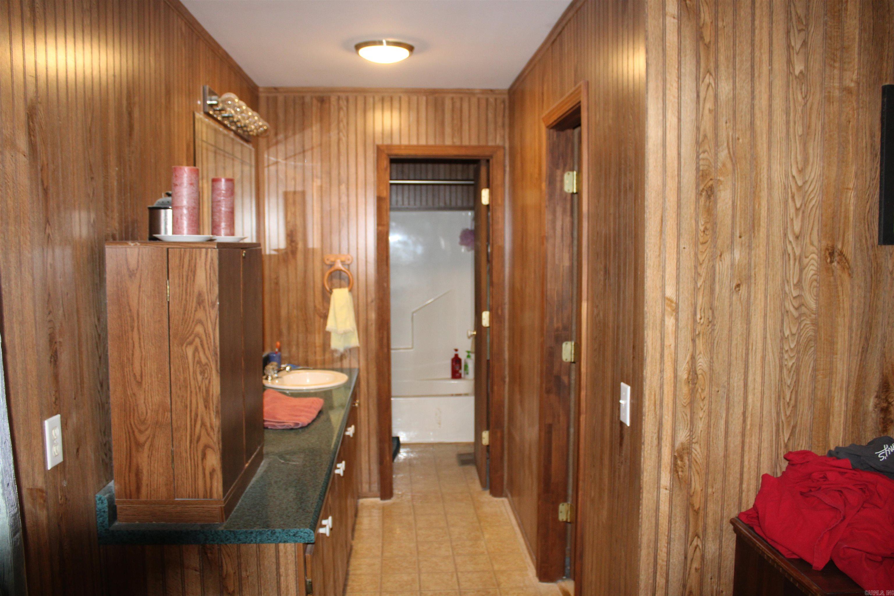 129  Conrad Dr  Higden, AR