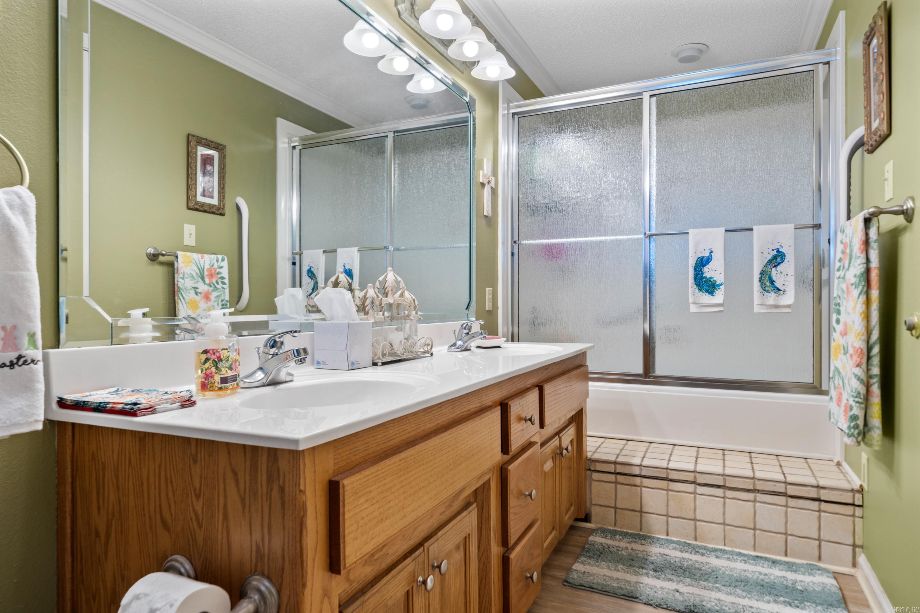 123  Bridgeview  Hot Springs, AR
