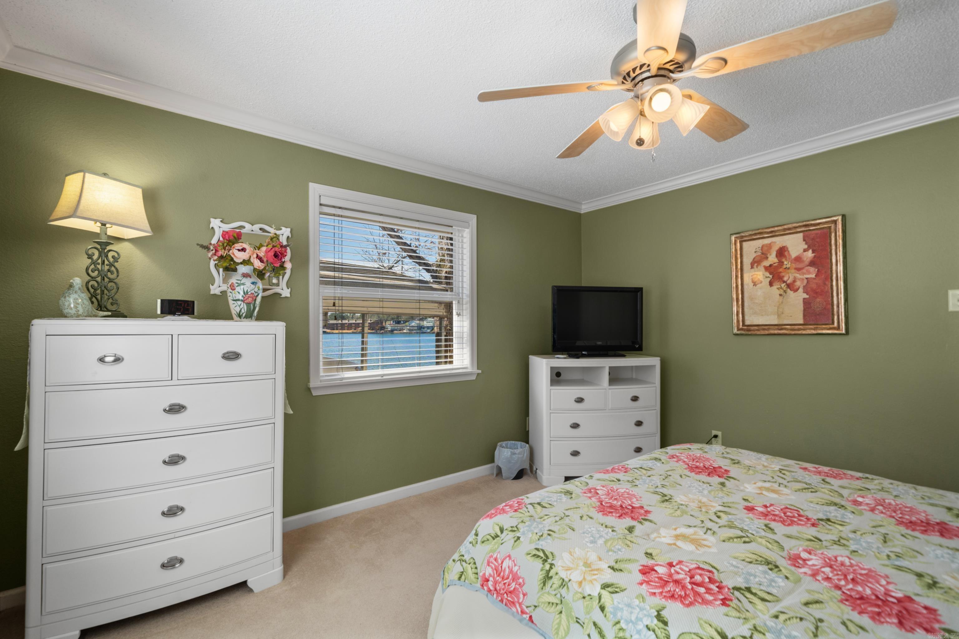 123  Bridgeview  Hot Springs, AR