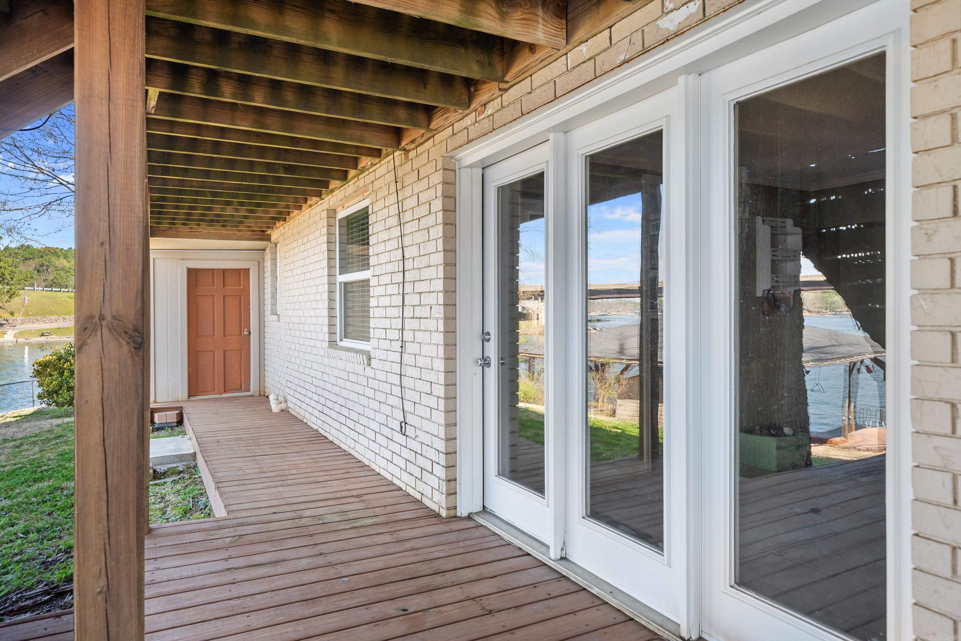 123  Bridgeview  Hot Springs, AR