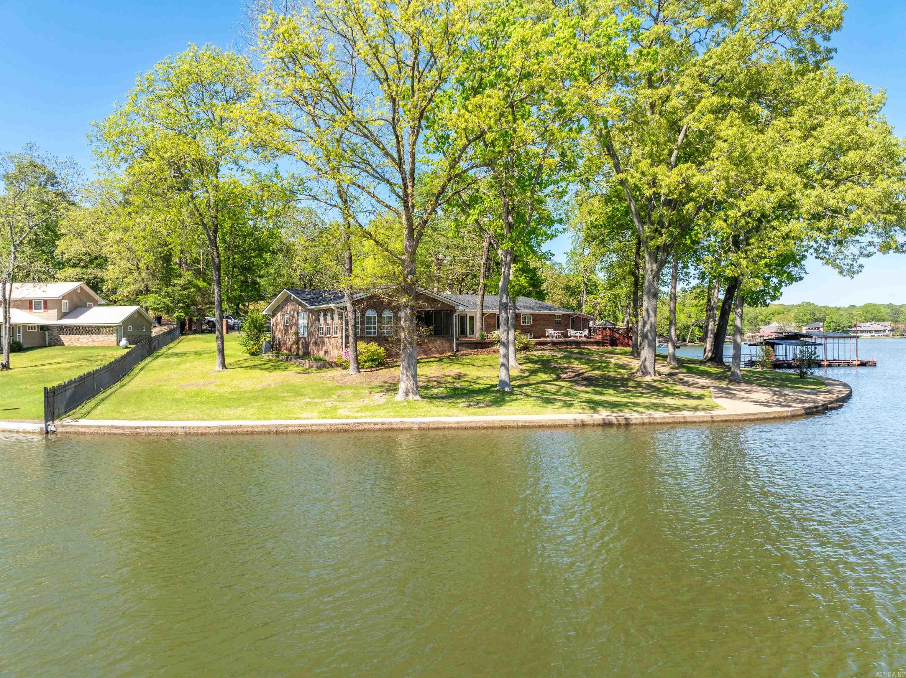 164  Riverside  Hot Springs, AR
