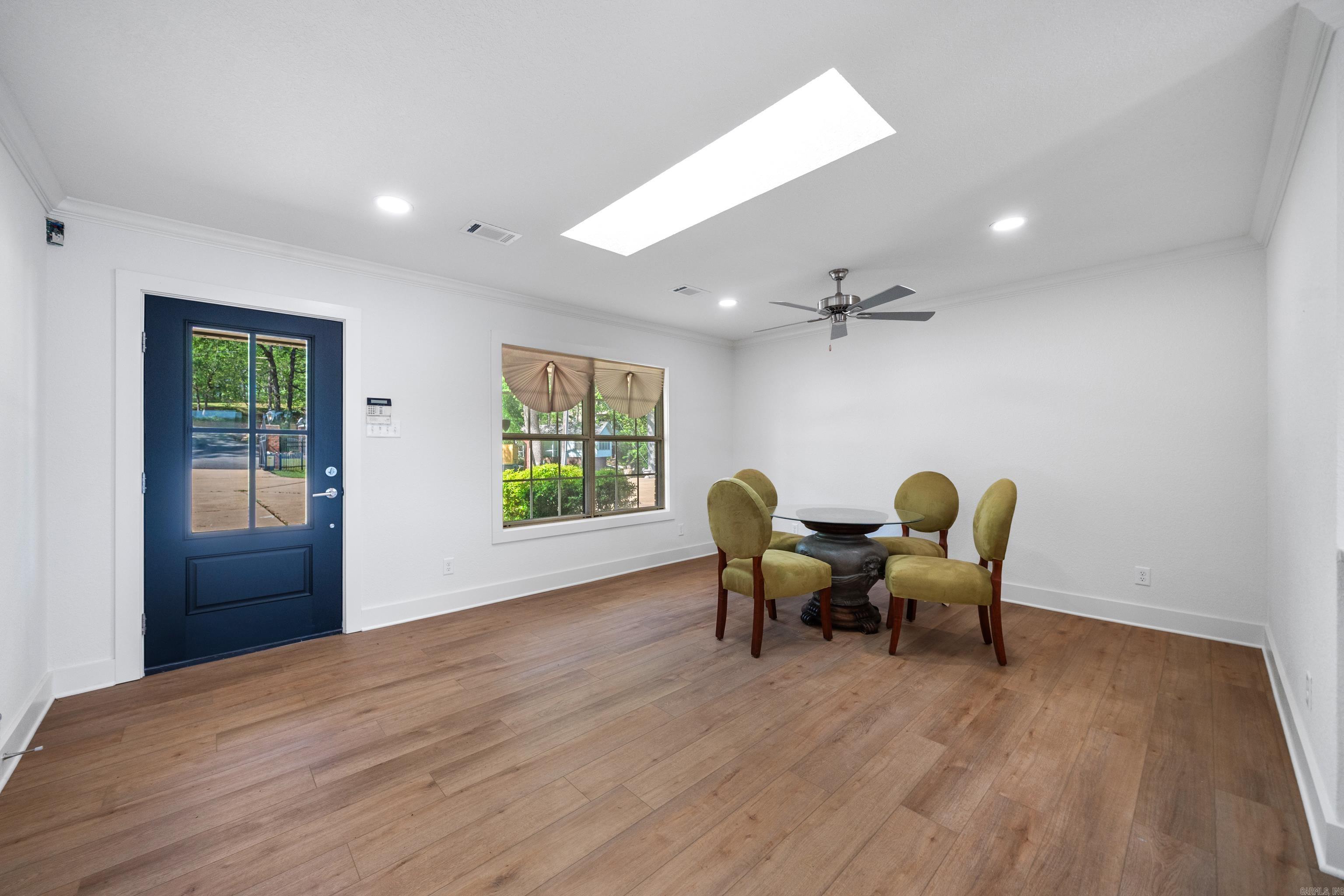 164  Riverside  Hot Springs, AR
