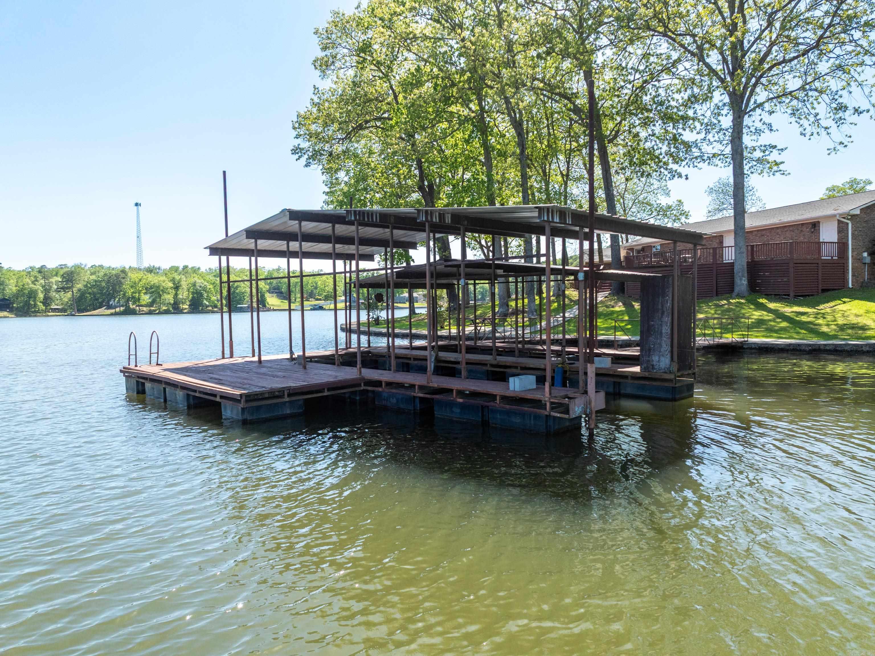 164  Riverside  Hot Springs, AR