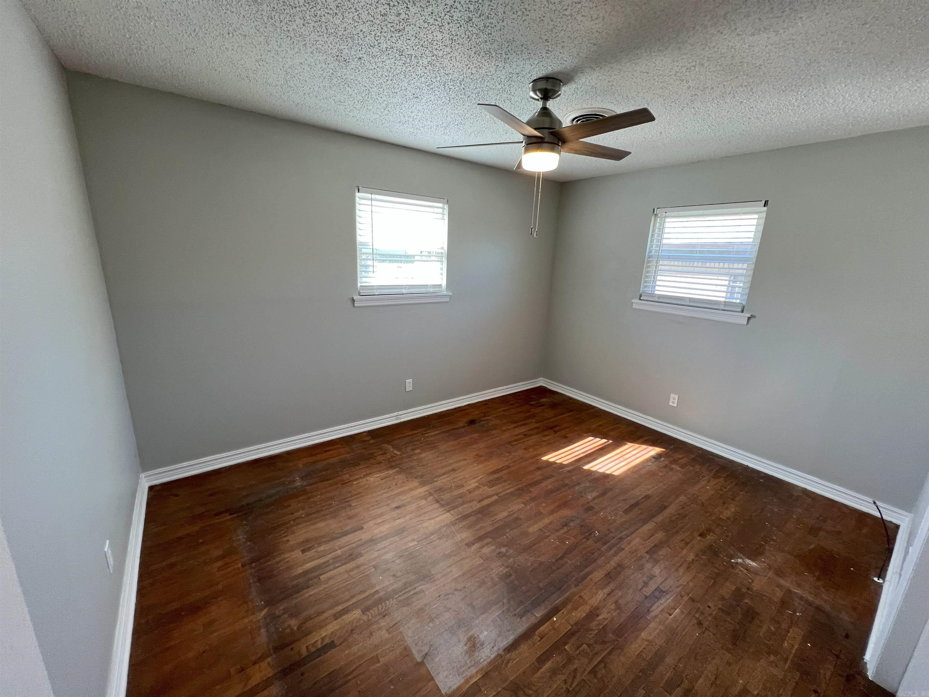 14  Avon Pl  Little Rock, AR