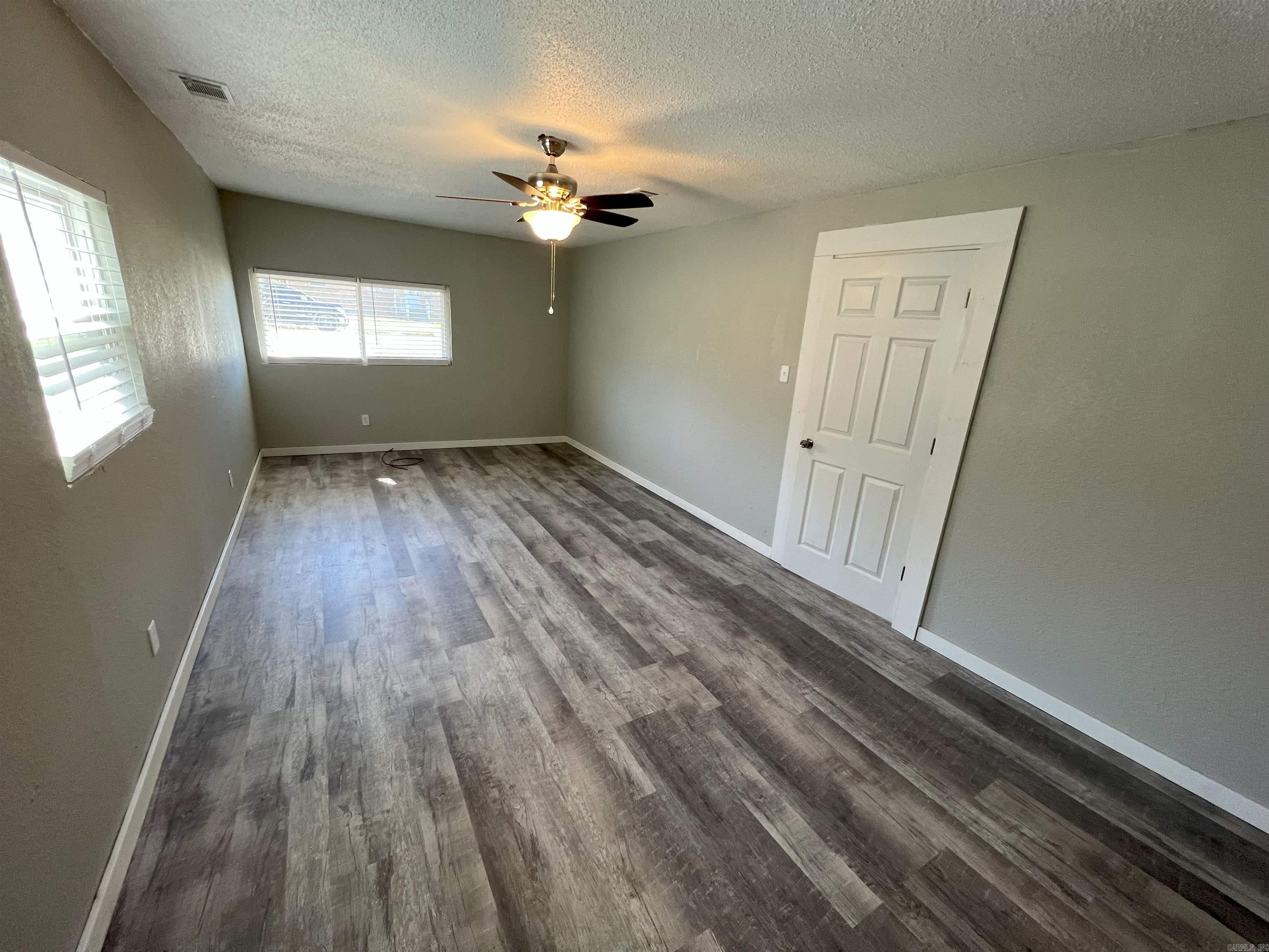 14  Avon Pl  Little Rock, AR