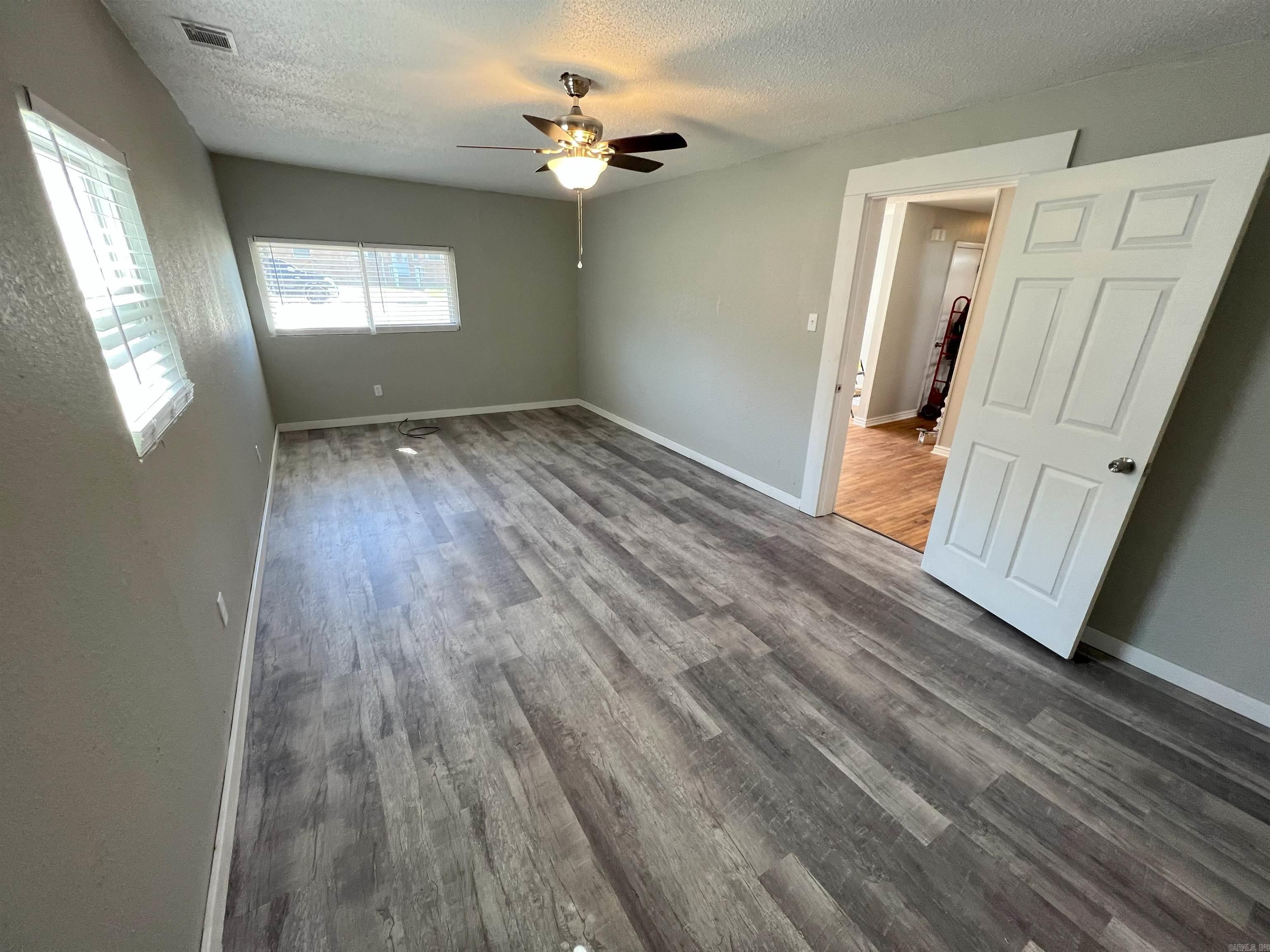 14  Avon Pl  Little Rock, AR