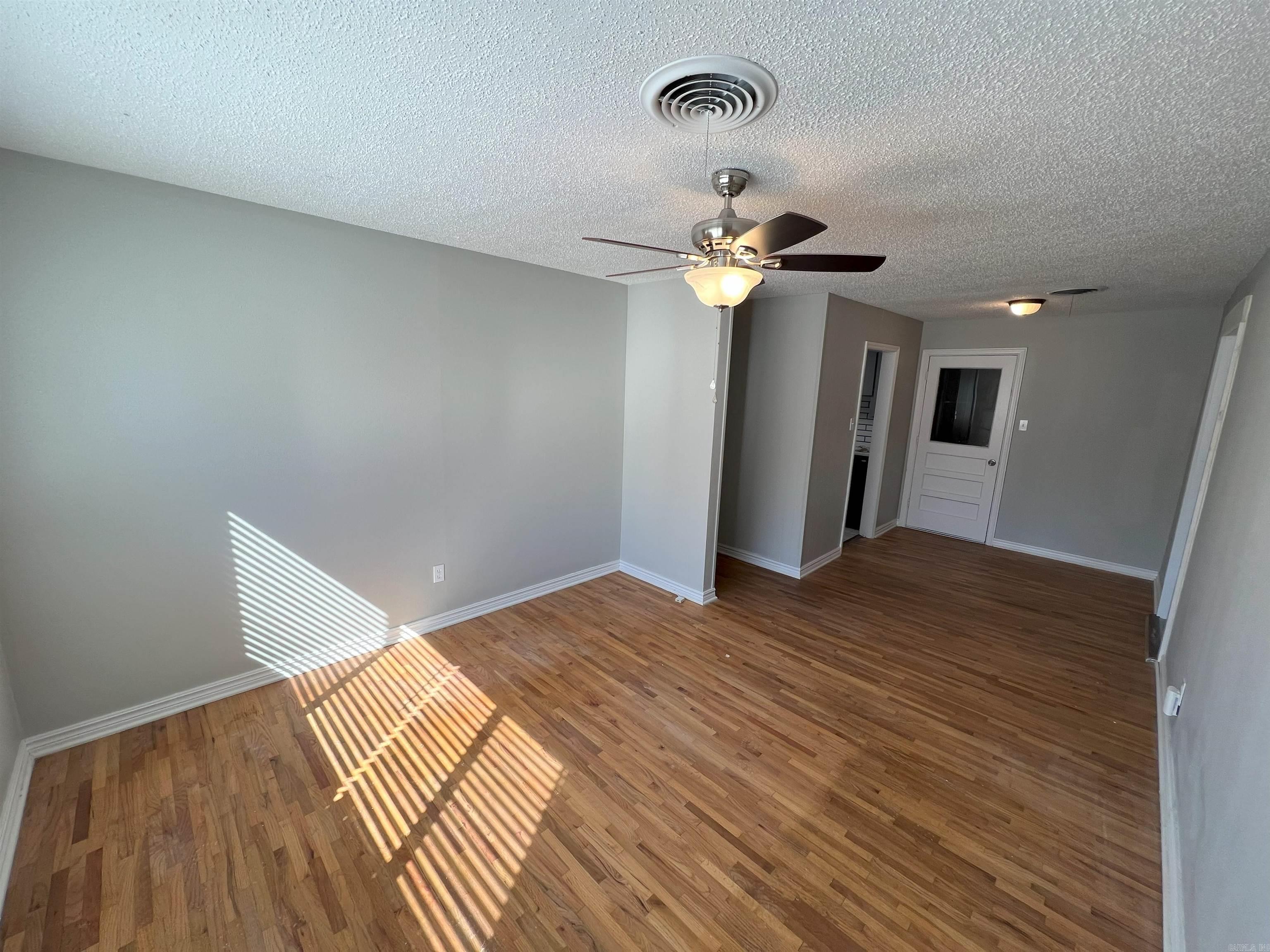14  Avon Pl  Little Rock, AR
