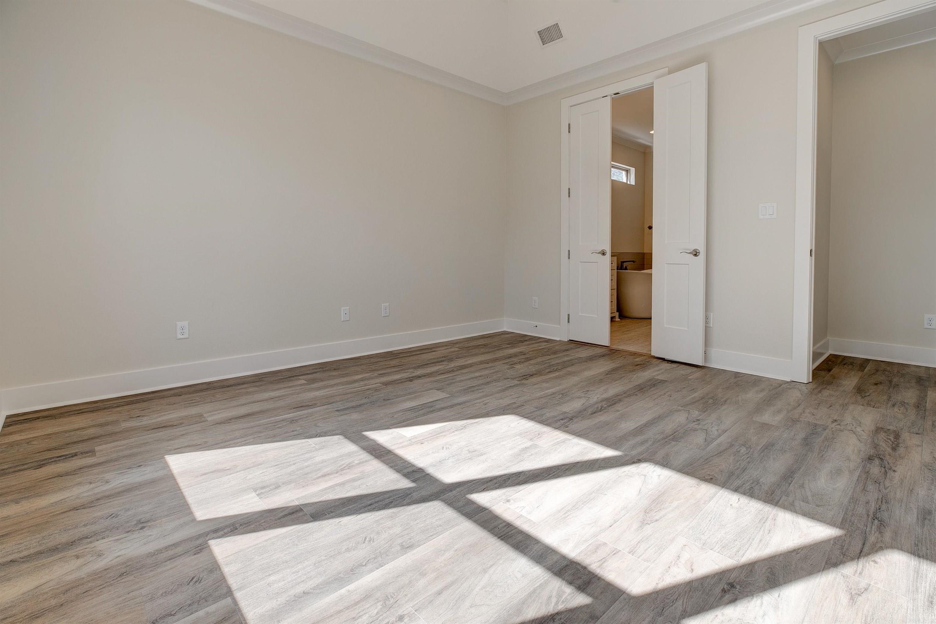 9  Quartz  Little Rock, AR