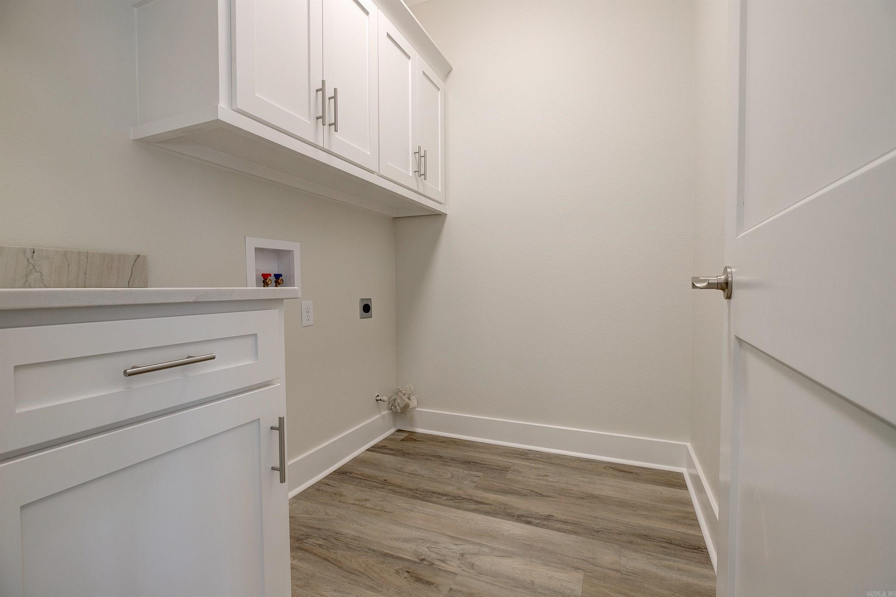 9  Quartz  Little Rock, AR