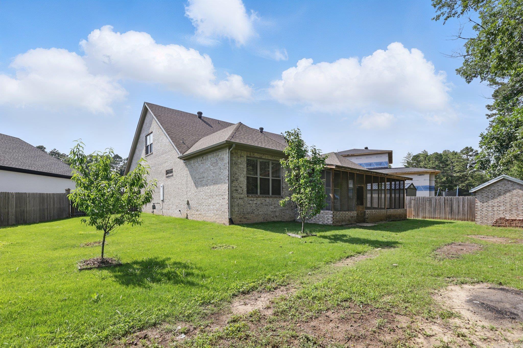 9  Quartz  Little Rock, AR