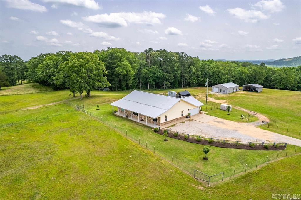 545  Ford  Royal, AR