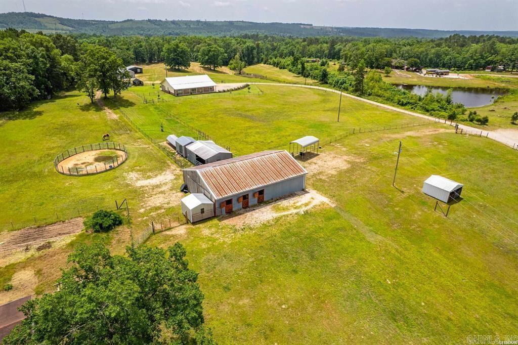 545  Ford  Royal, AR