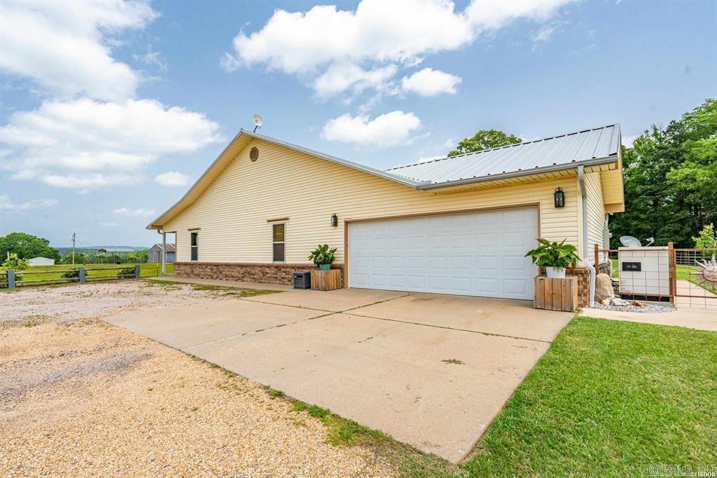 545  Ford  Royal, AR