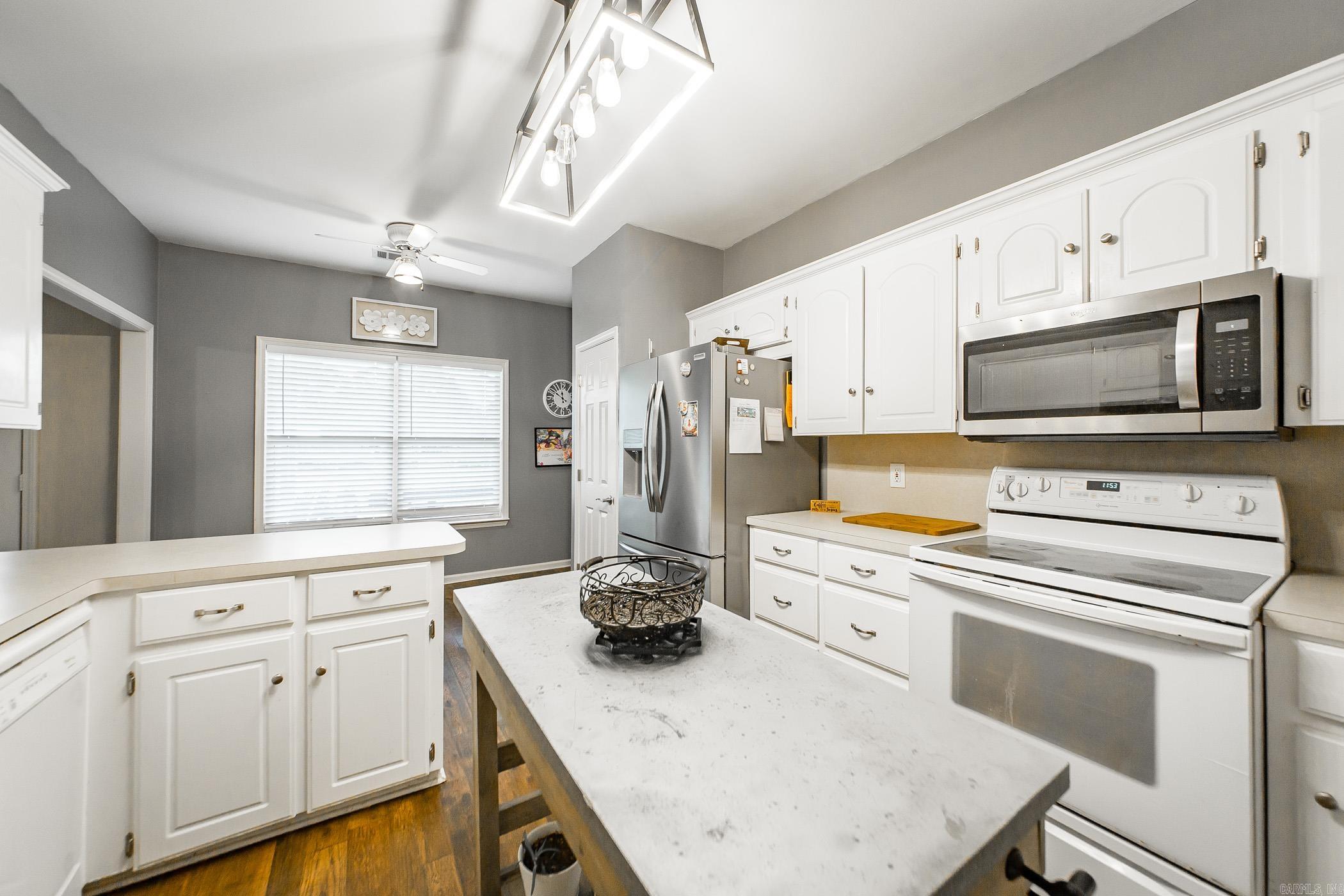 420  Saddle Brook  Austin, AR