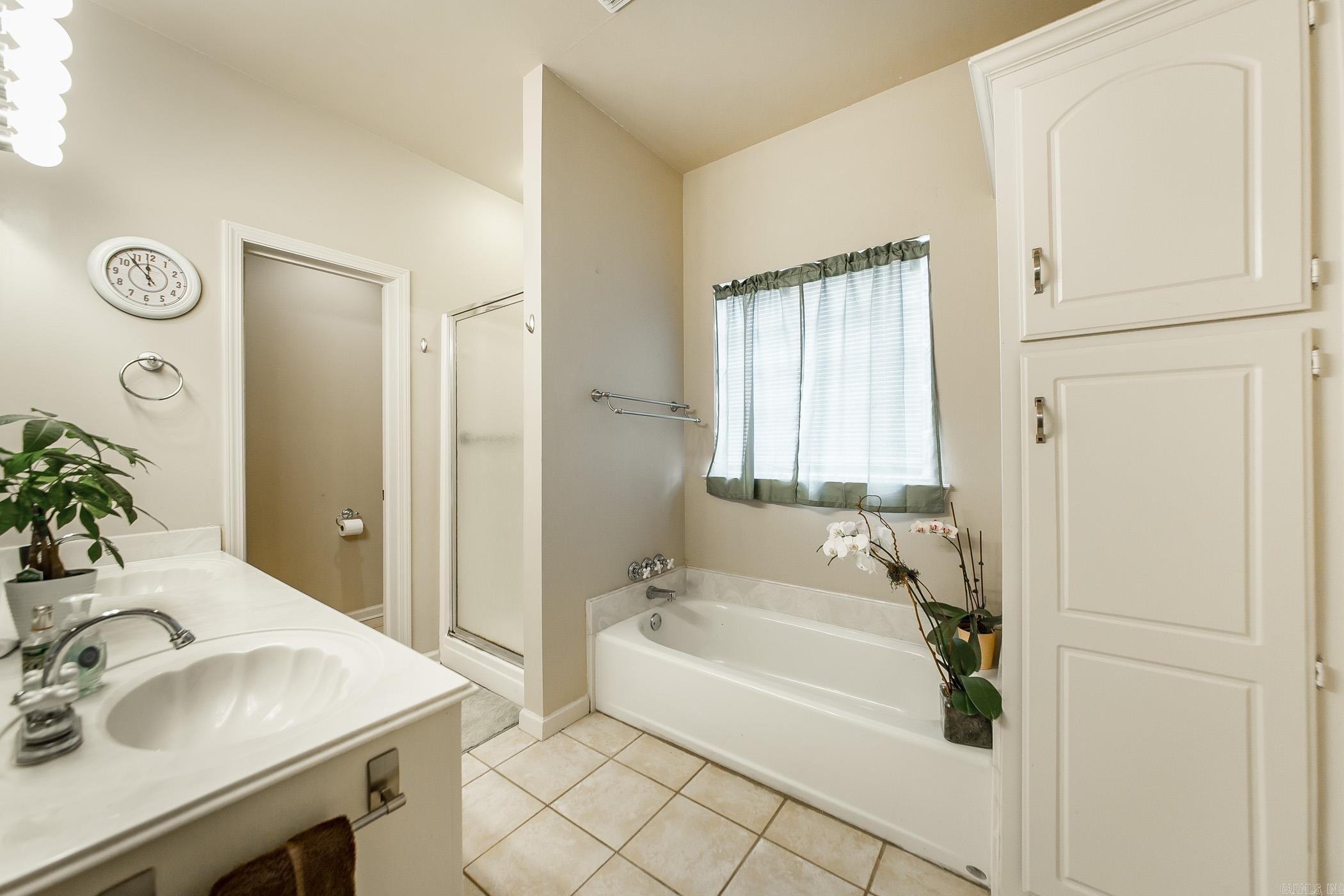 420  Saddle Brook  Austin, AR