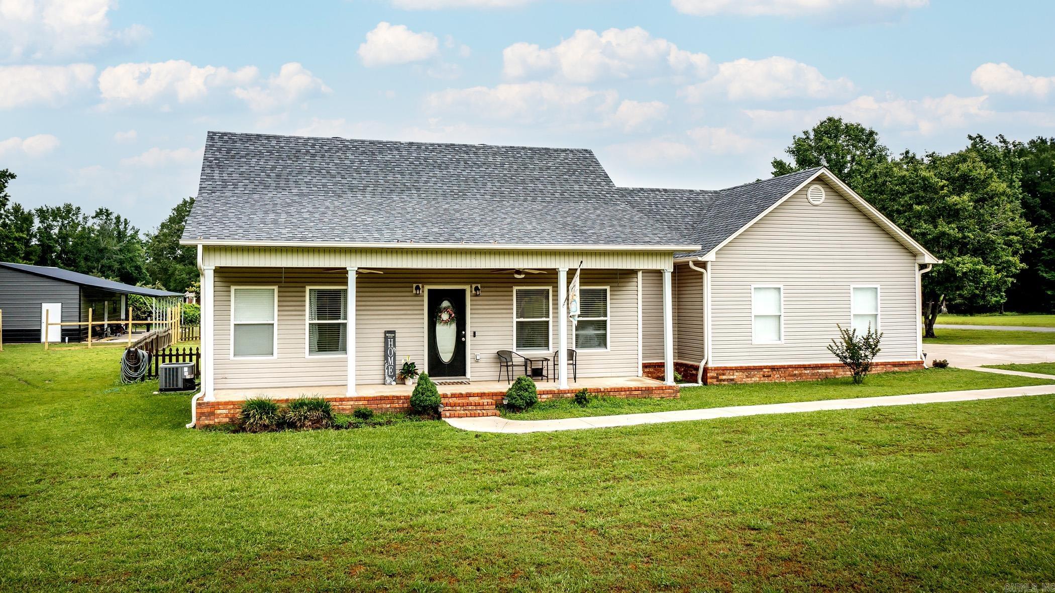 420  Saddle Brook  Austin, AR