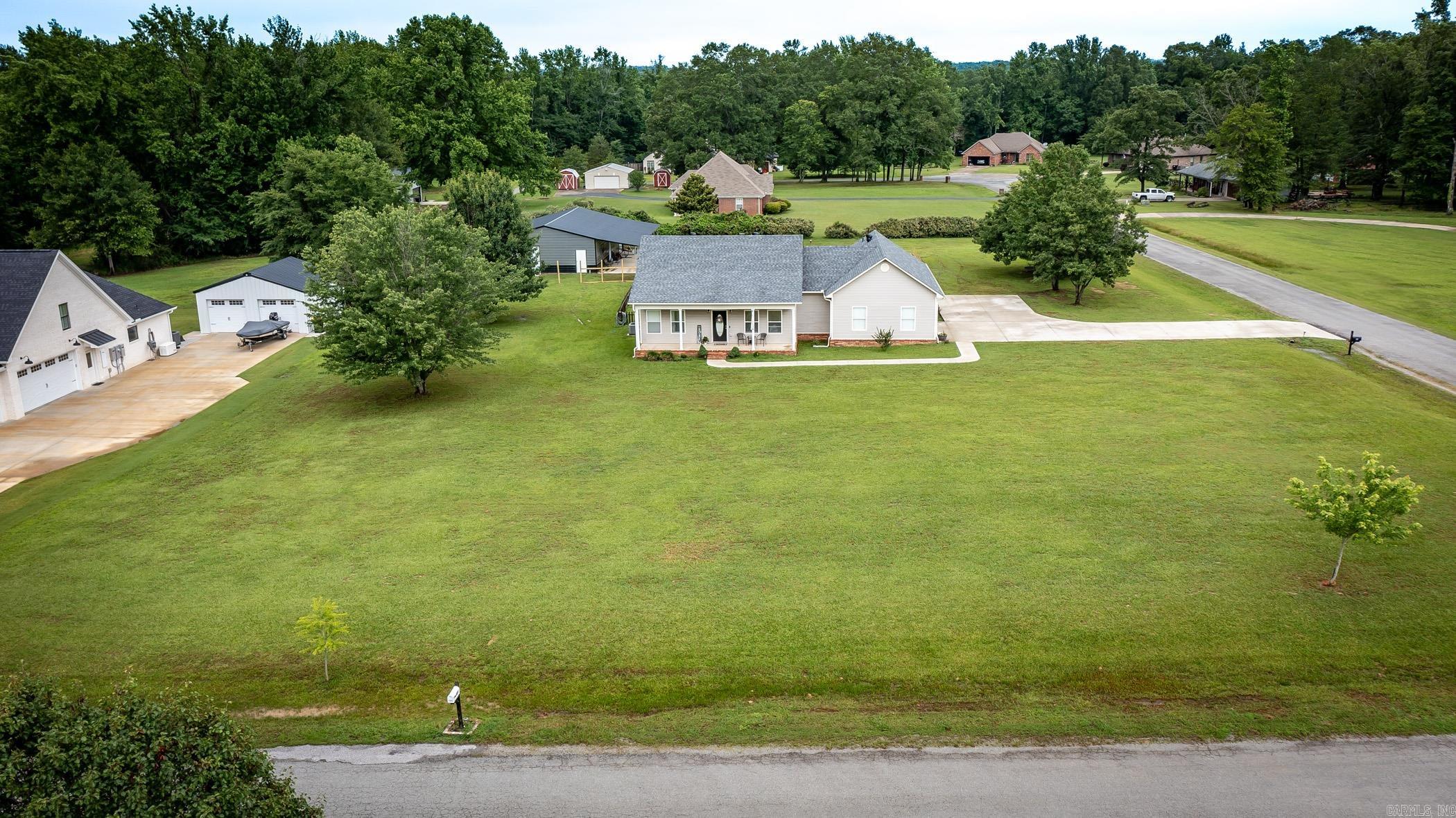 420  Saddle Brook  Austin, AR