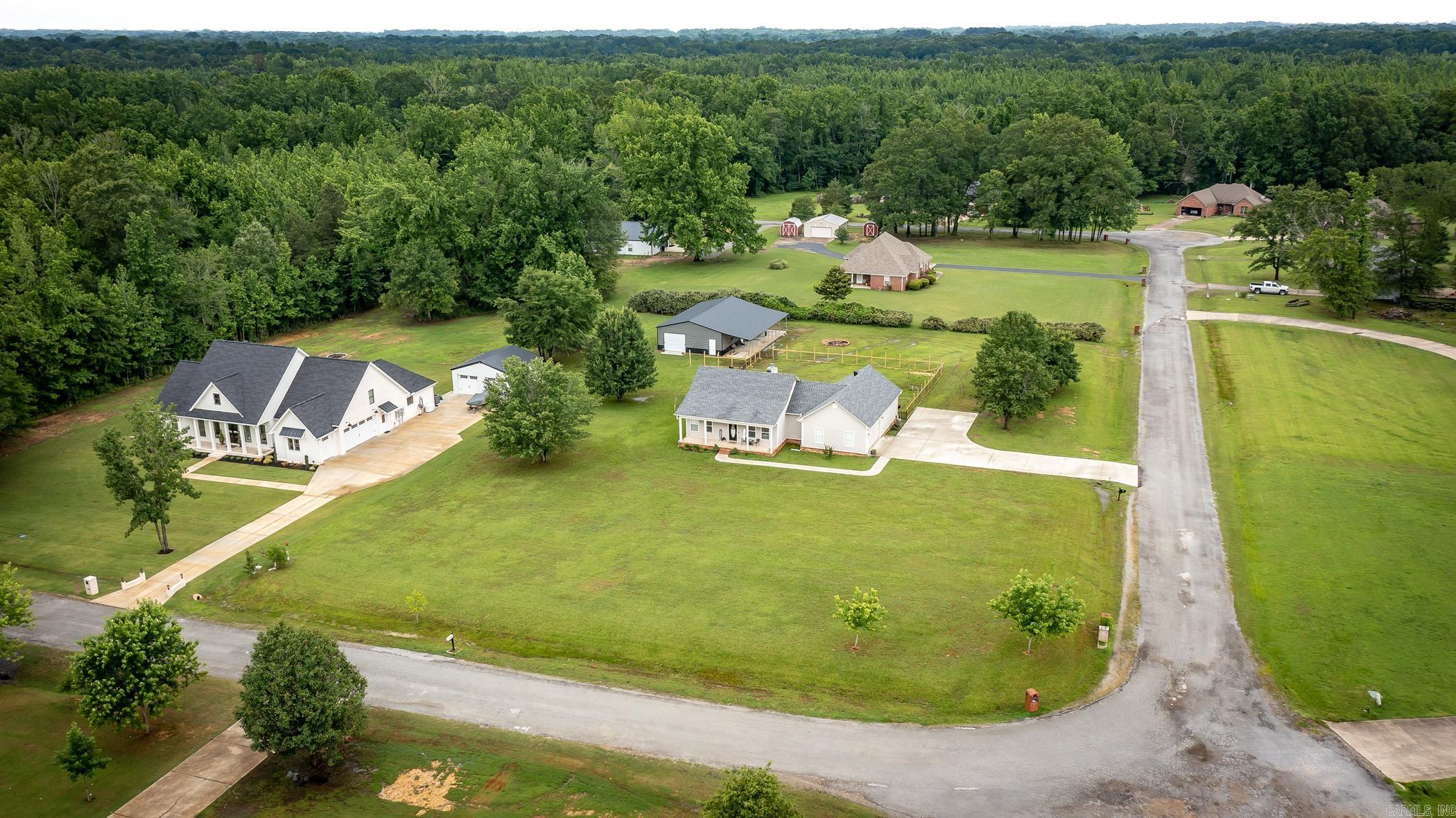 420  Saddle Brook  Austin, AR
