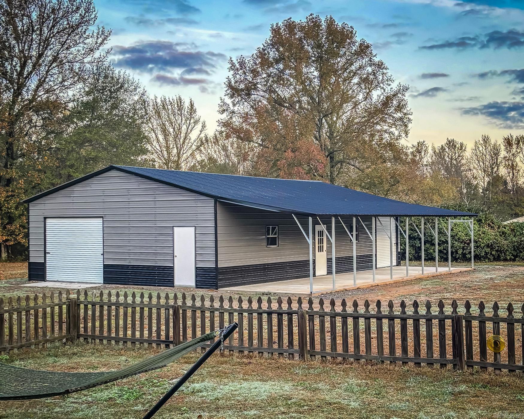 420  Saddle Brook  Austin, AR
