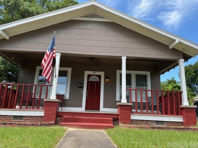 1016 W Elm St  El Dorado, AR