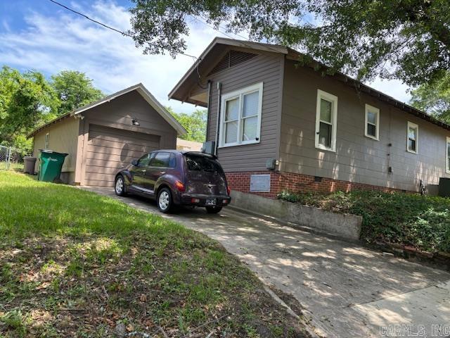 1016 W Elm St  El Dorado, AR
