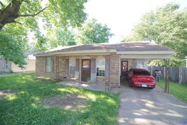 911  Ada  Paragould, AR