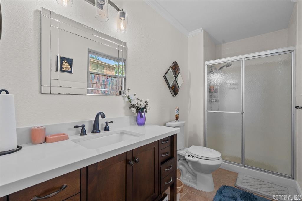 160  Cooper  Hot Springs, AR