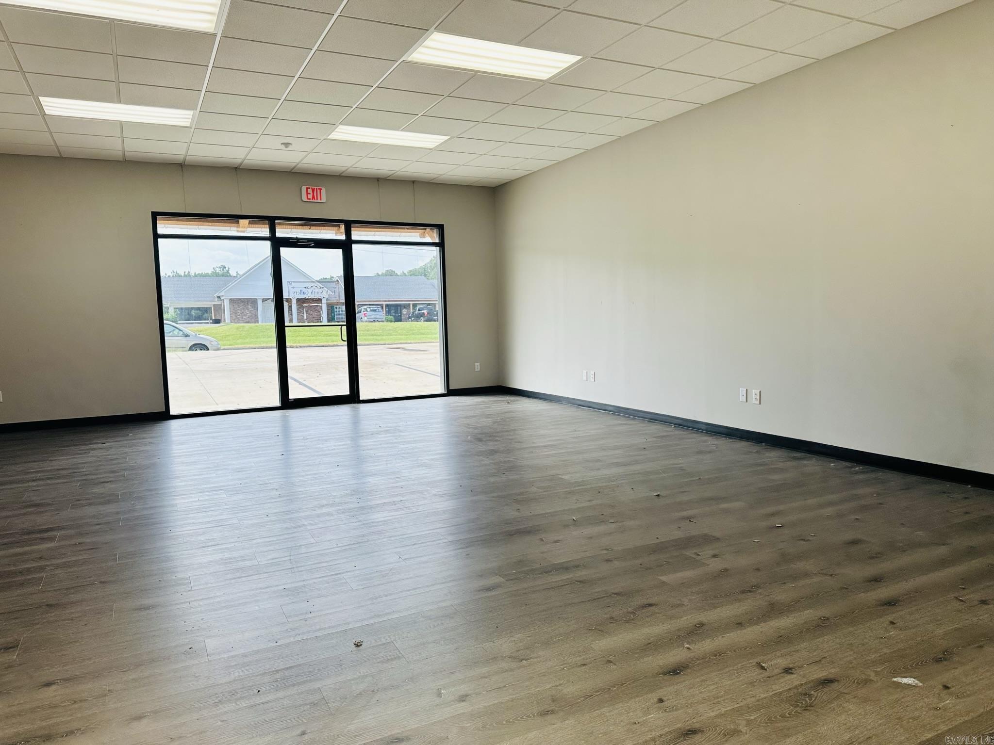 1195 E Main  Melbourne, AR